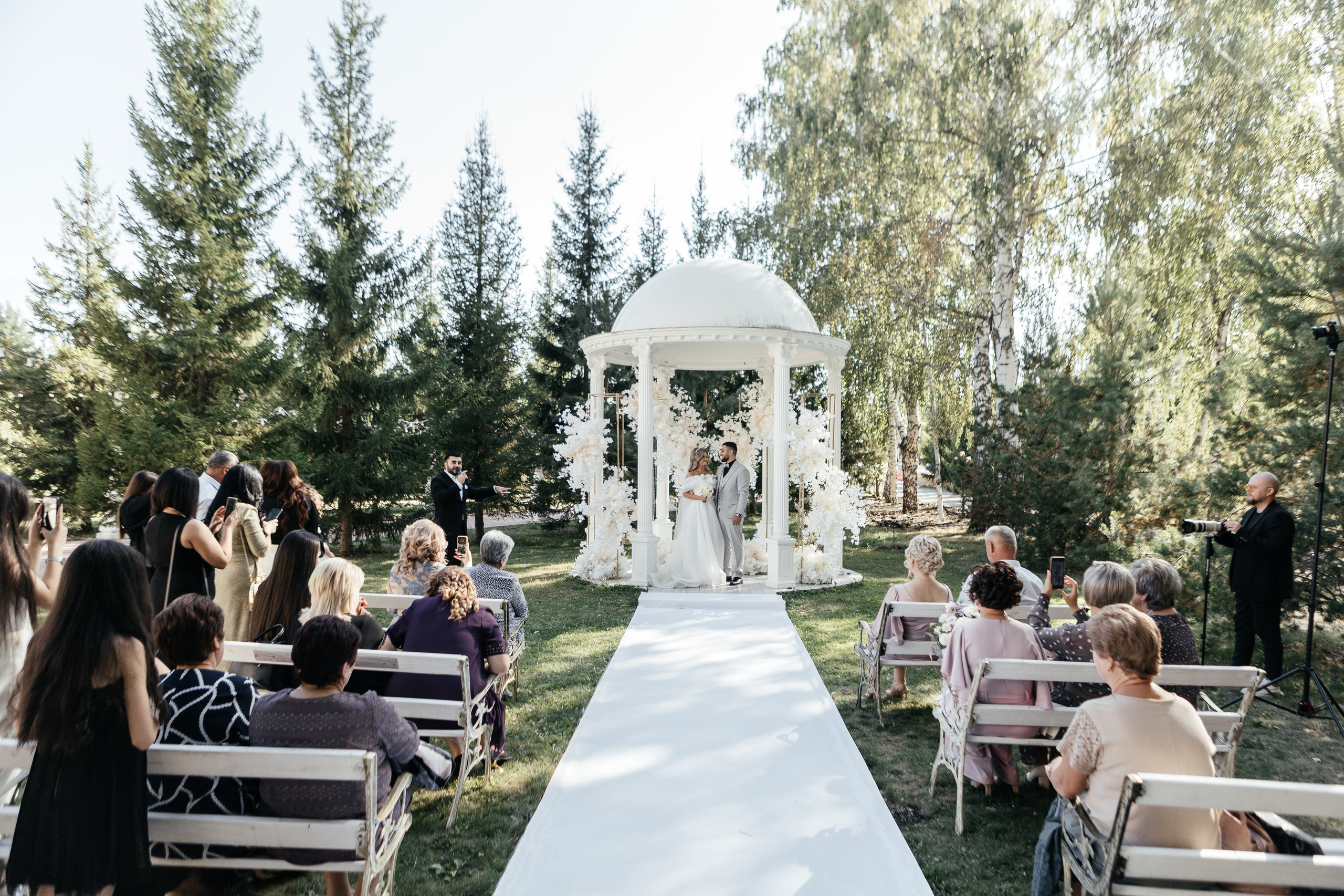 Свадебный фотограф Уфа — Руслан ГабдлисламовЖивые эмоции, красивые кадры, воспоминания на всю жизнь.Работаю по всей Республике Башкортоста. Свадебный фотограф Уфа Руслан Габдлисламов