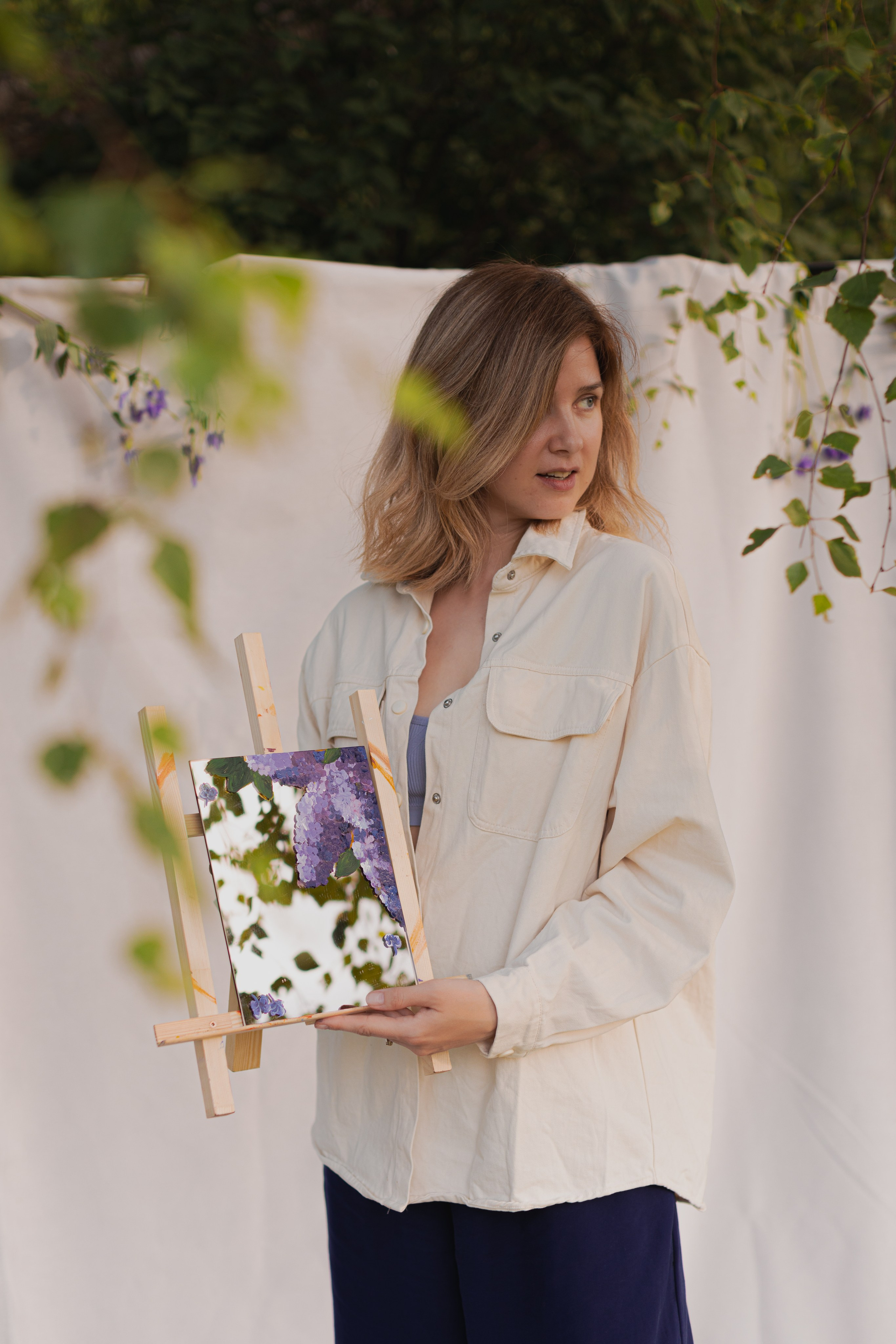 Мк Сирень на зеркале (девичник в парке). Анастасия Ракчеева Художник