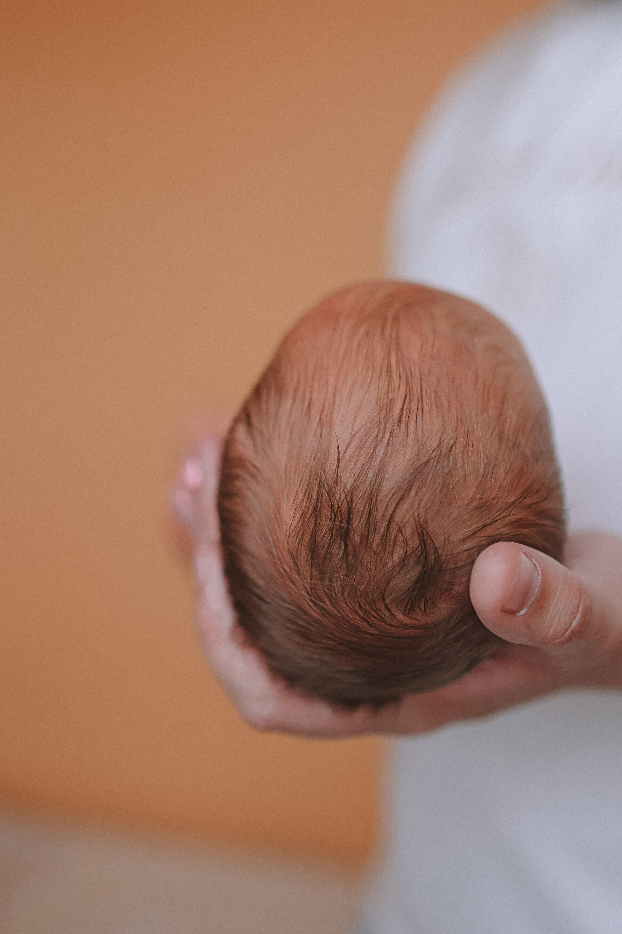 Выписка палата+внизу ПЦЭ. Семейный фотограф Тюмень, фотограф на роды Салмина Мария