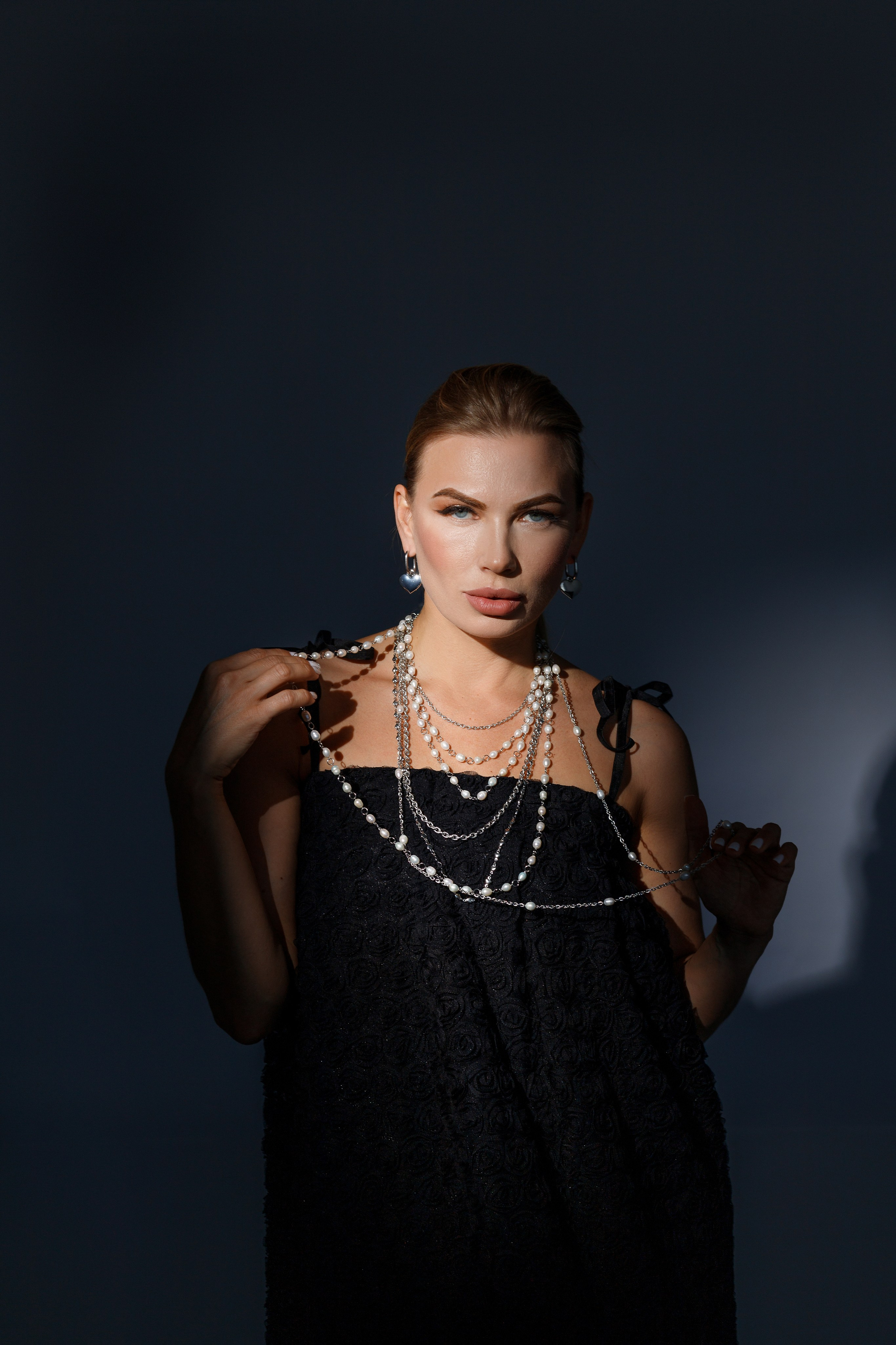 Индивидуальные студийные женские фотосессии в Анапе. Женский фотограф в Анапе Лыгина Ксения