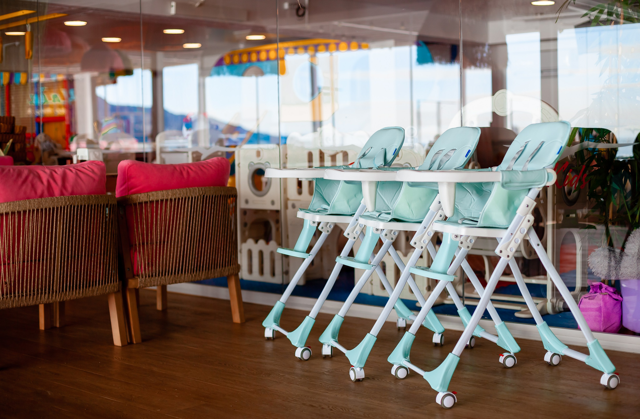 Открытие детского ресторана Чайка Kids в Ялте. Репортажный фотограф Ялта