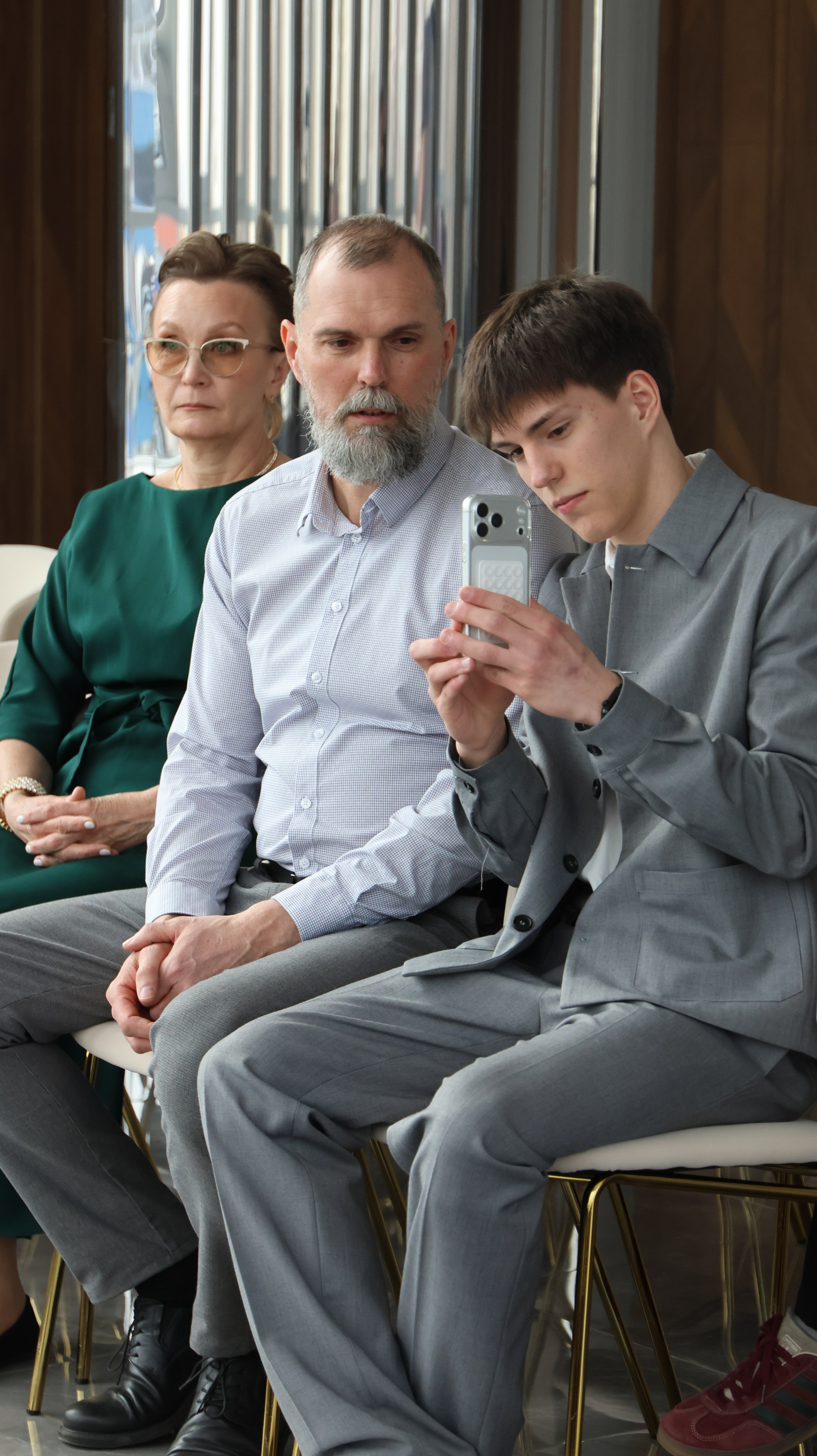 Станислав & Людмила ИСХОДНИКИ. Фотография — это жизнь, освещенная вспышкой