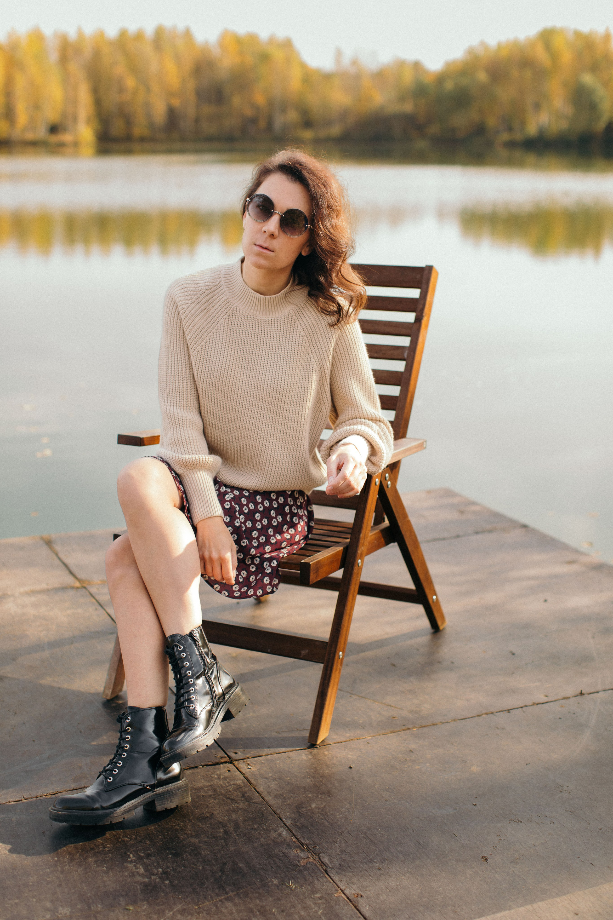 Когда лето встречается с осенью. Фотопрогулка с Дашей в загородном клубе. Портретный и семейный фотограф Юлия Герман