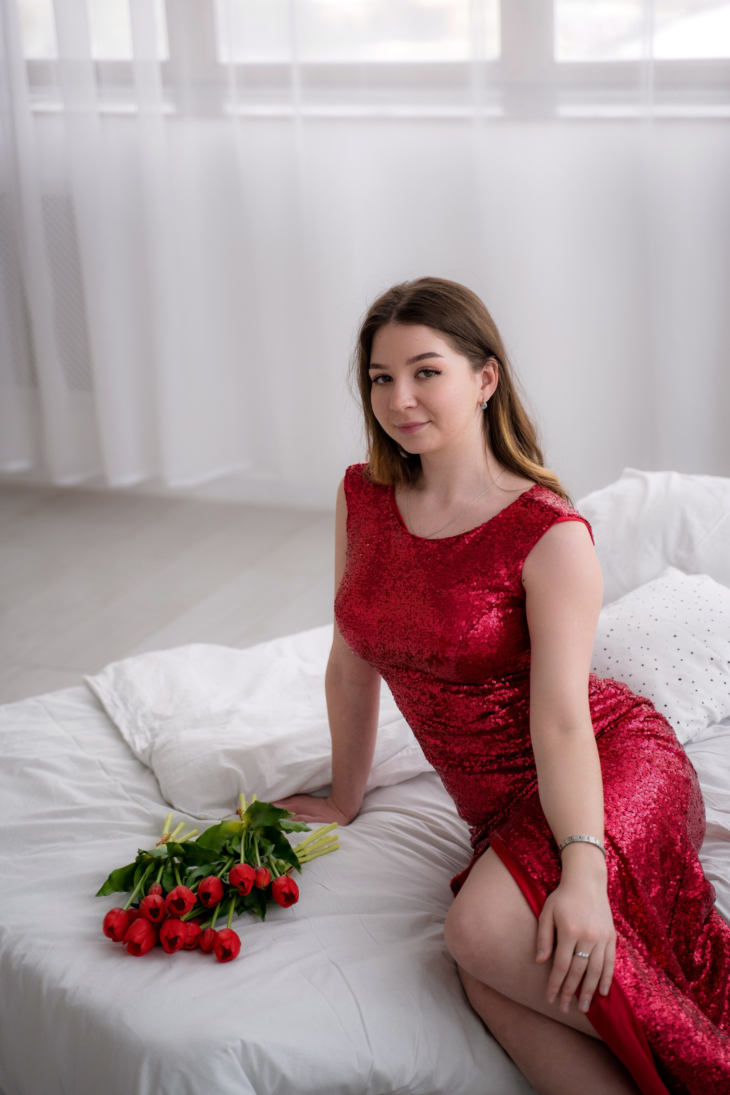 Платья для девушек размер 40-46. Фотостудия Малина в городе Улан-Удэ. Фотограф Ирина Жарникова