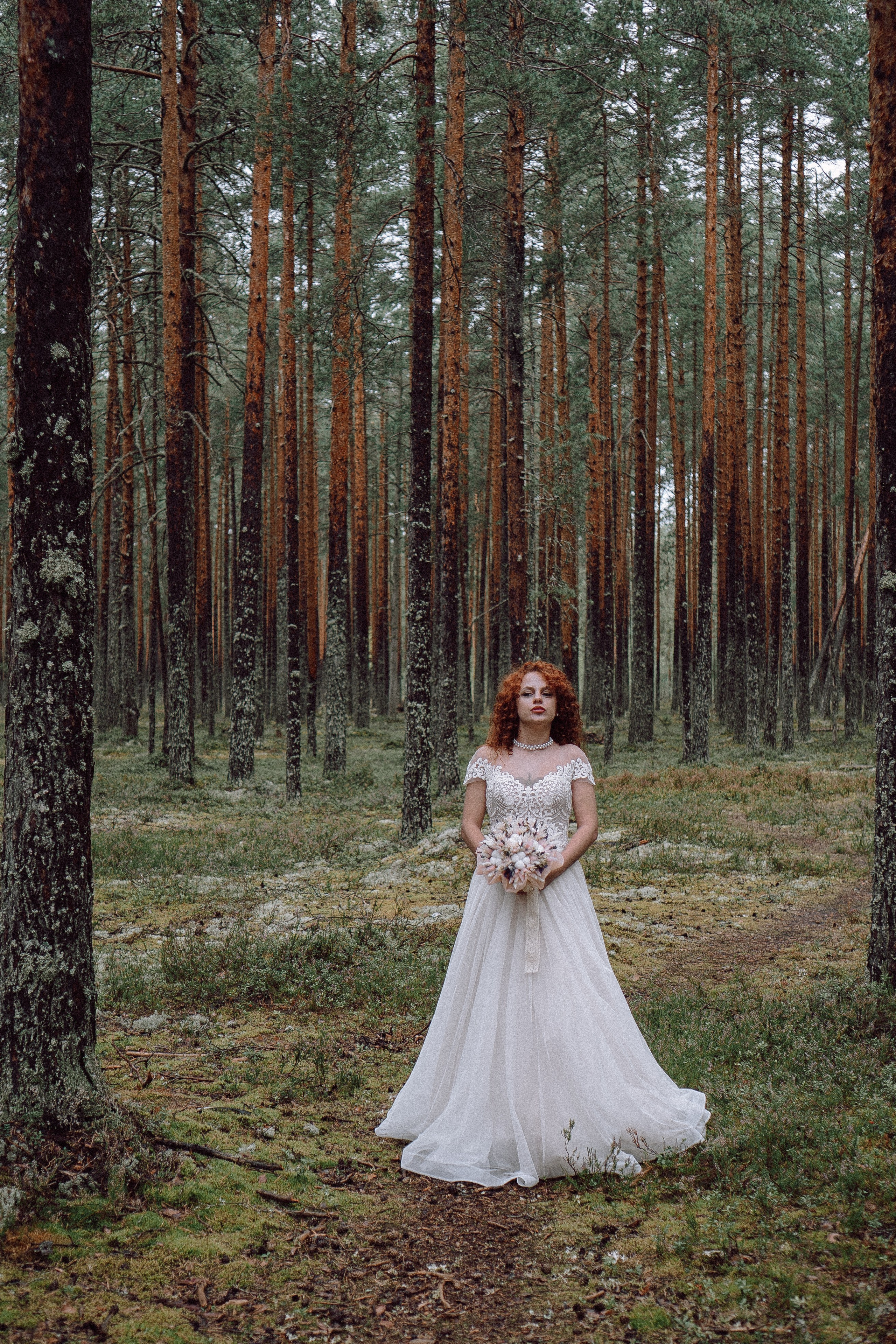 СВАДЕБНАЯ ФОТОСЕССИИЯ ПАРЫ В ГОРОДЕ ПРИОЗЕРСК В СОСНОВОМ ЛЕСУ И С ПИКАПОМ. Профессиональный фотограф, Санкт-Петербург — Виктория Богомолова