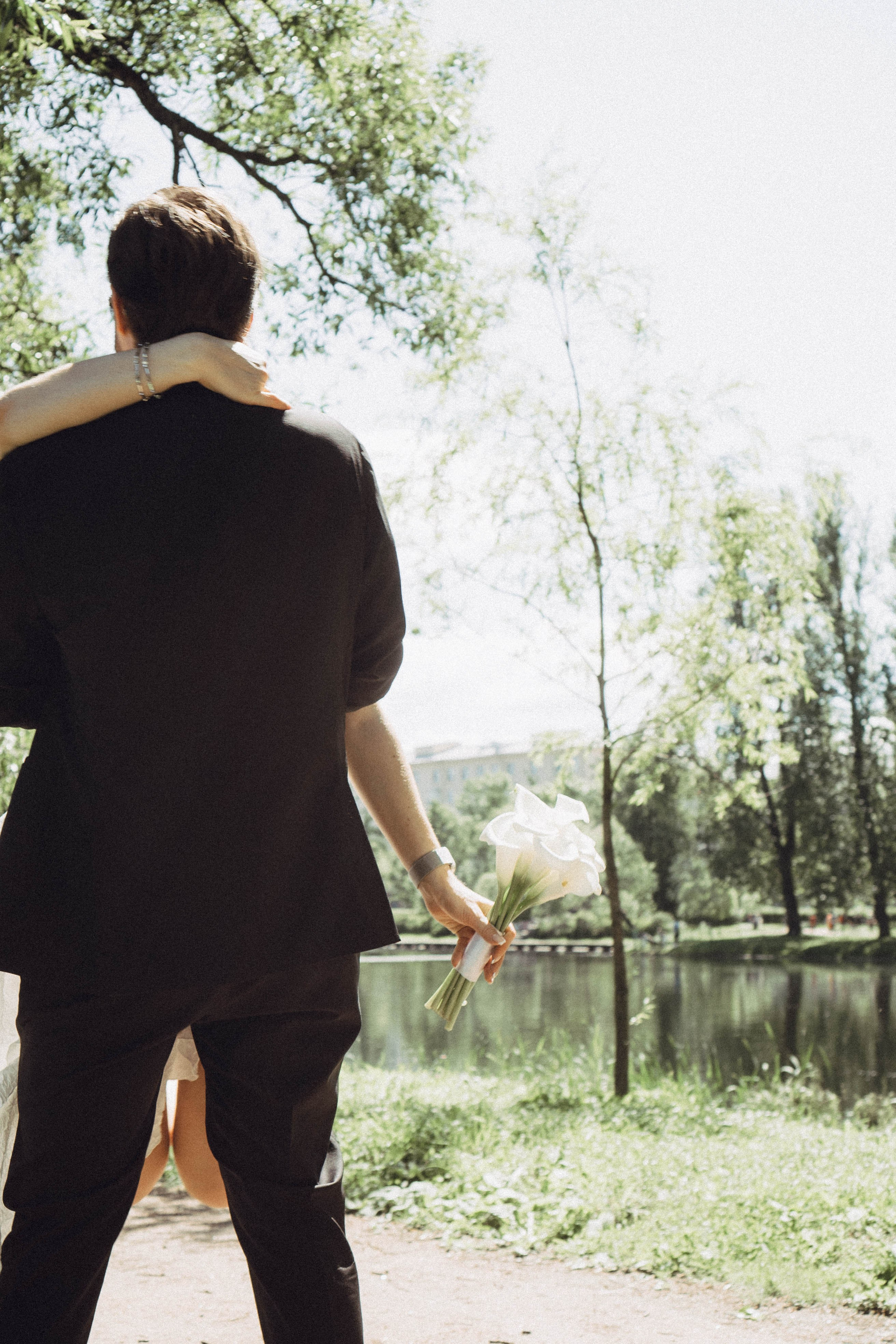 СВАДЕБНАЯ СЬЕМКА В ПАРКЕ ПОБЕДЫ И ПРОГУЛКА ПО МОСКОВСКОМУ ПРОСПЕКТУ. Профессиональный фотограф, Санкт-Петербург — Виктория Богомолова