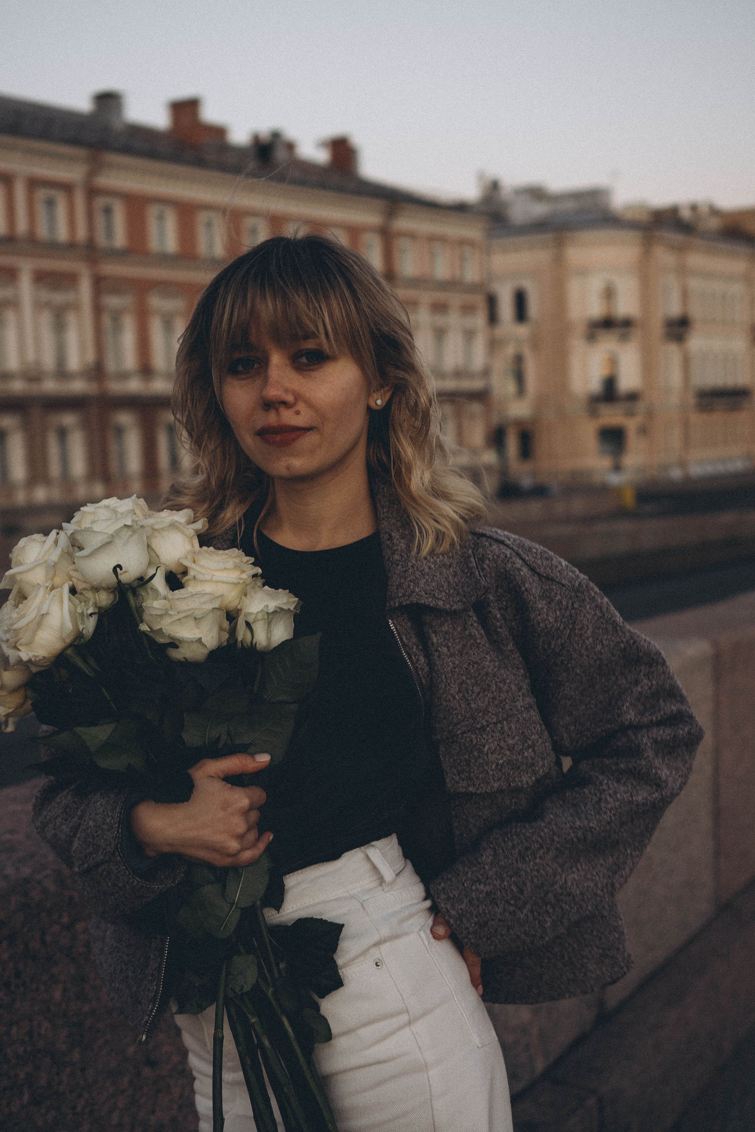 ПРОГУЛКА ПО ГОРОДУ В БЕЛЫЕ НОЧИ (другой вариант). Профессиональный фотограф, Санкт-Петербург — Виктория Богомолова