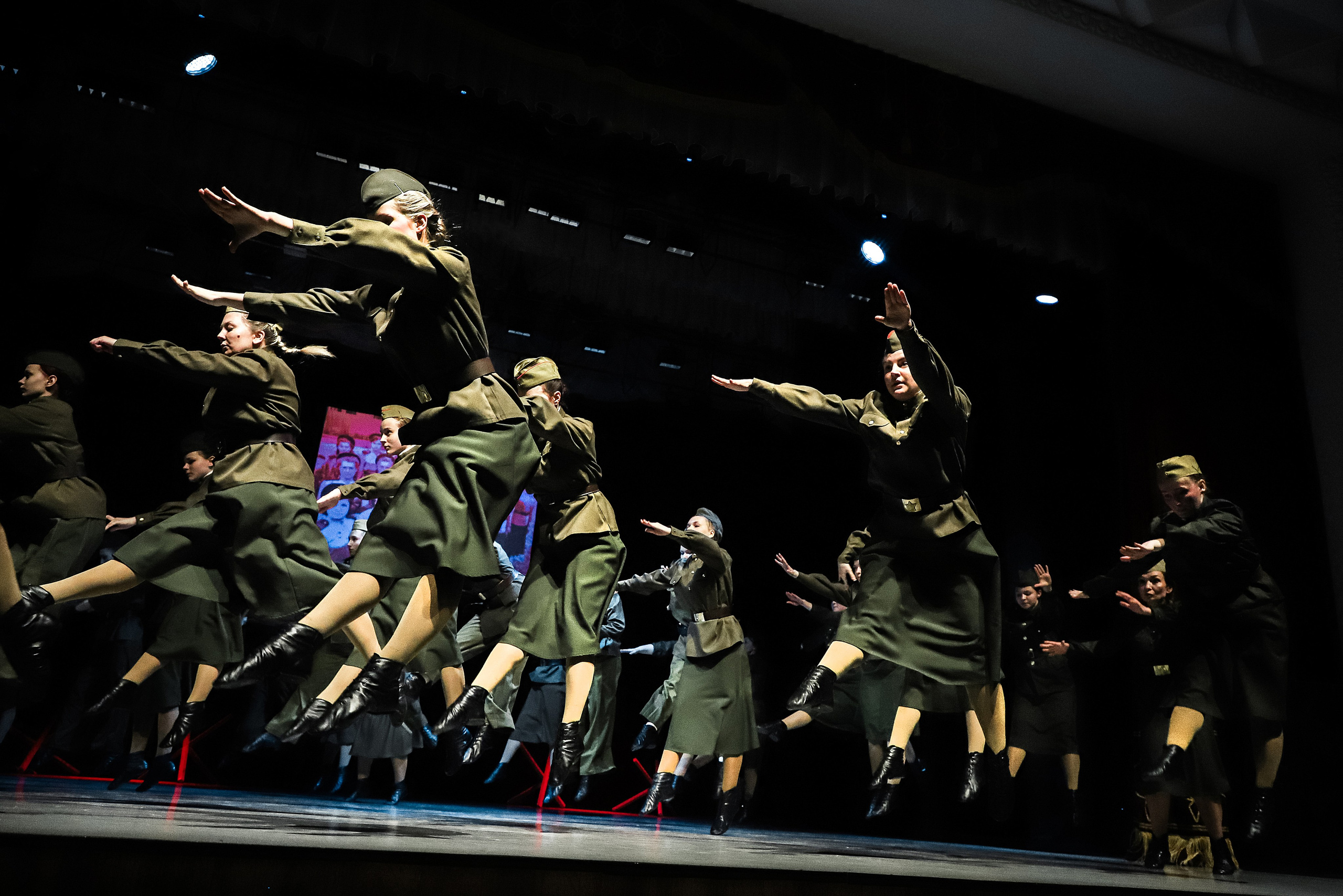 Спектакль Победа — имя женское. Александра, репортажный и событийный фотограф