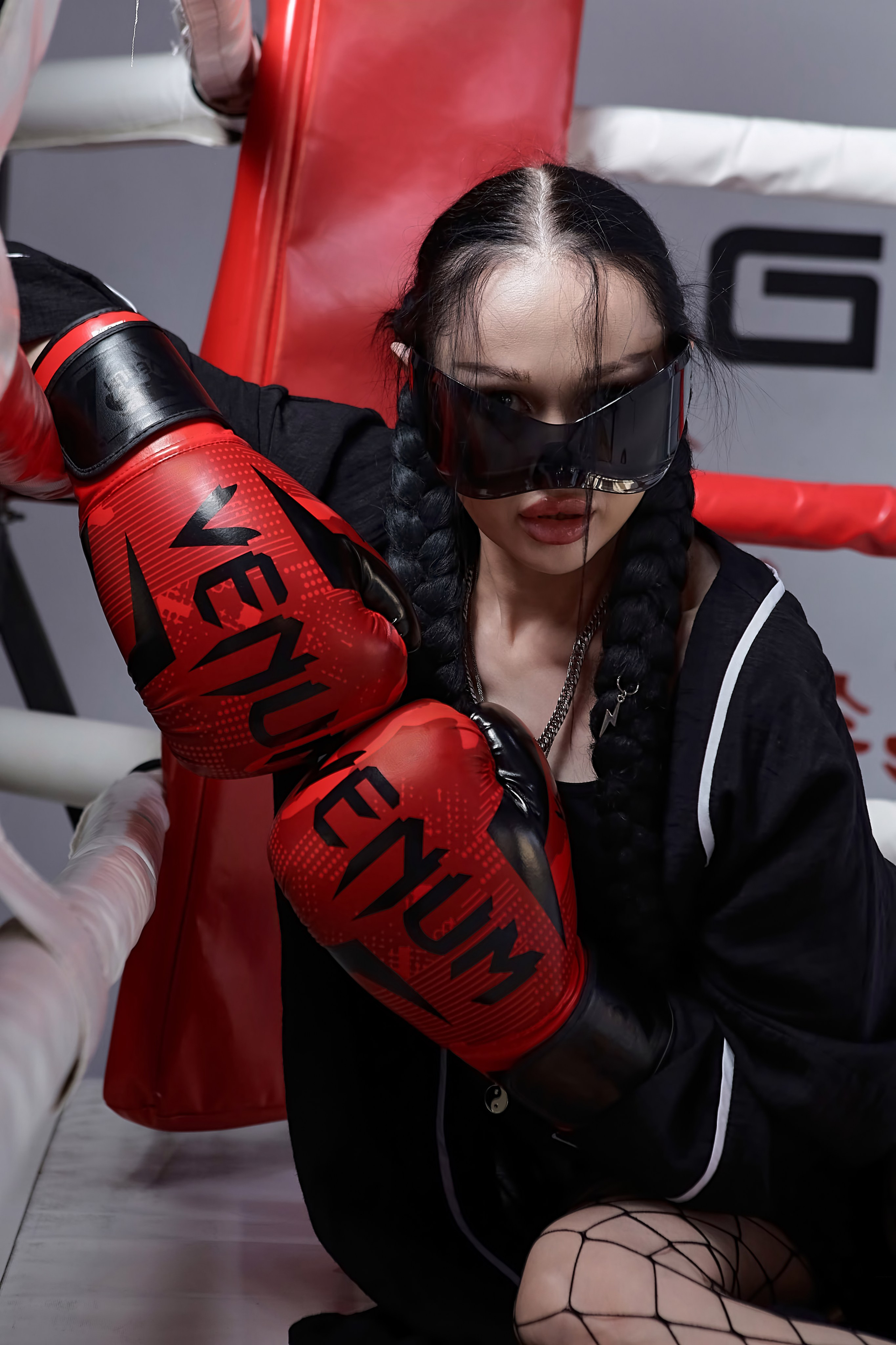 Портретная съемка в студии бокса. Портретный, свадебный и семейный фотограф в Краснодаре Михеева Светлана