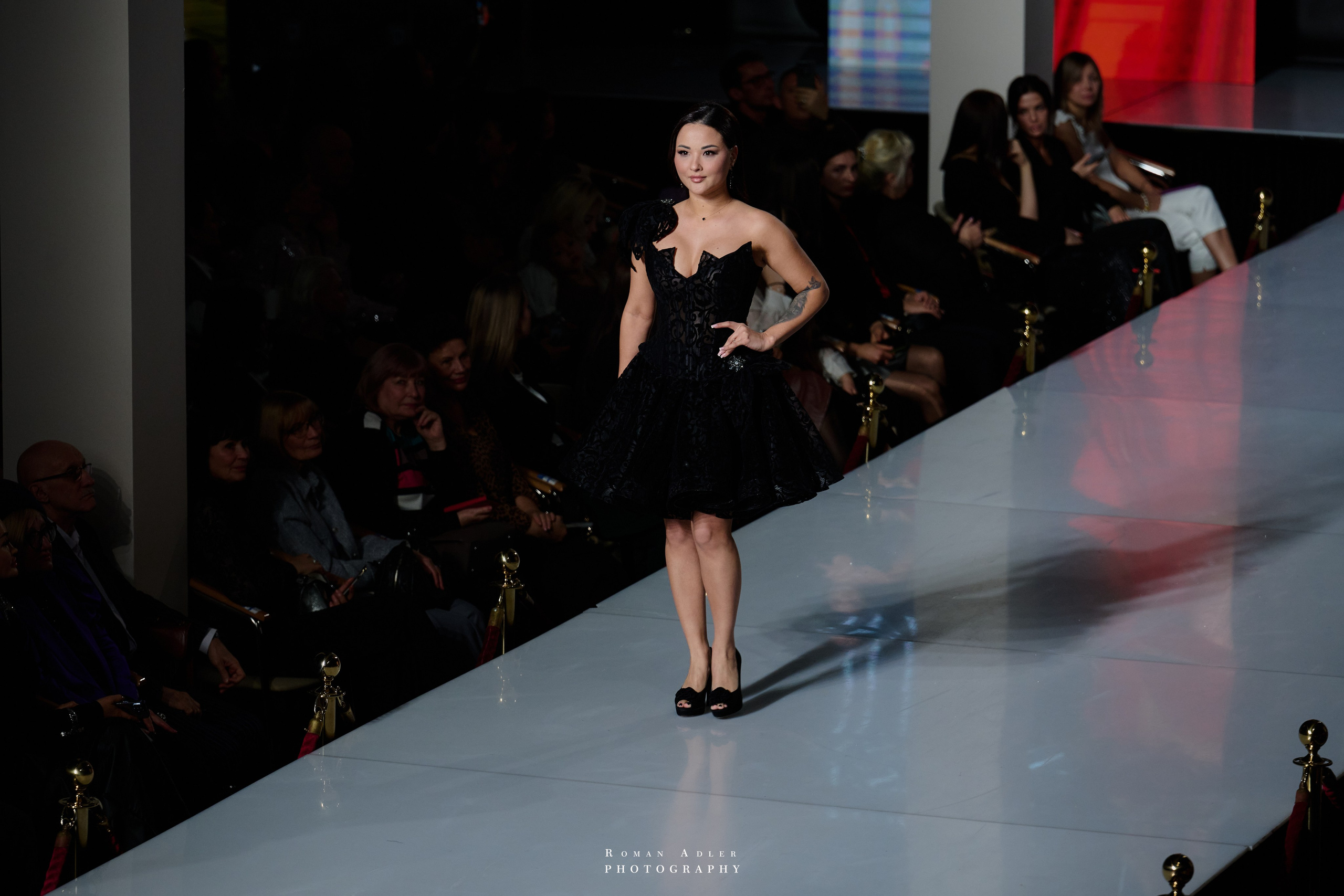 ESTET FASHION WEEK ОСЕНЬ — 2025. Фотограф Роман Адлер