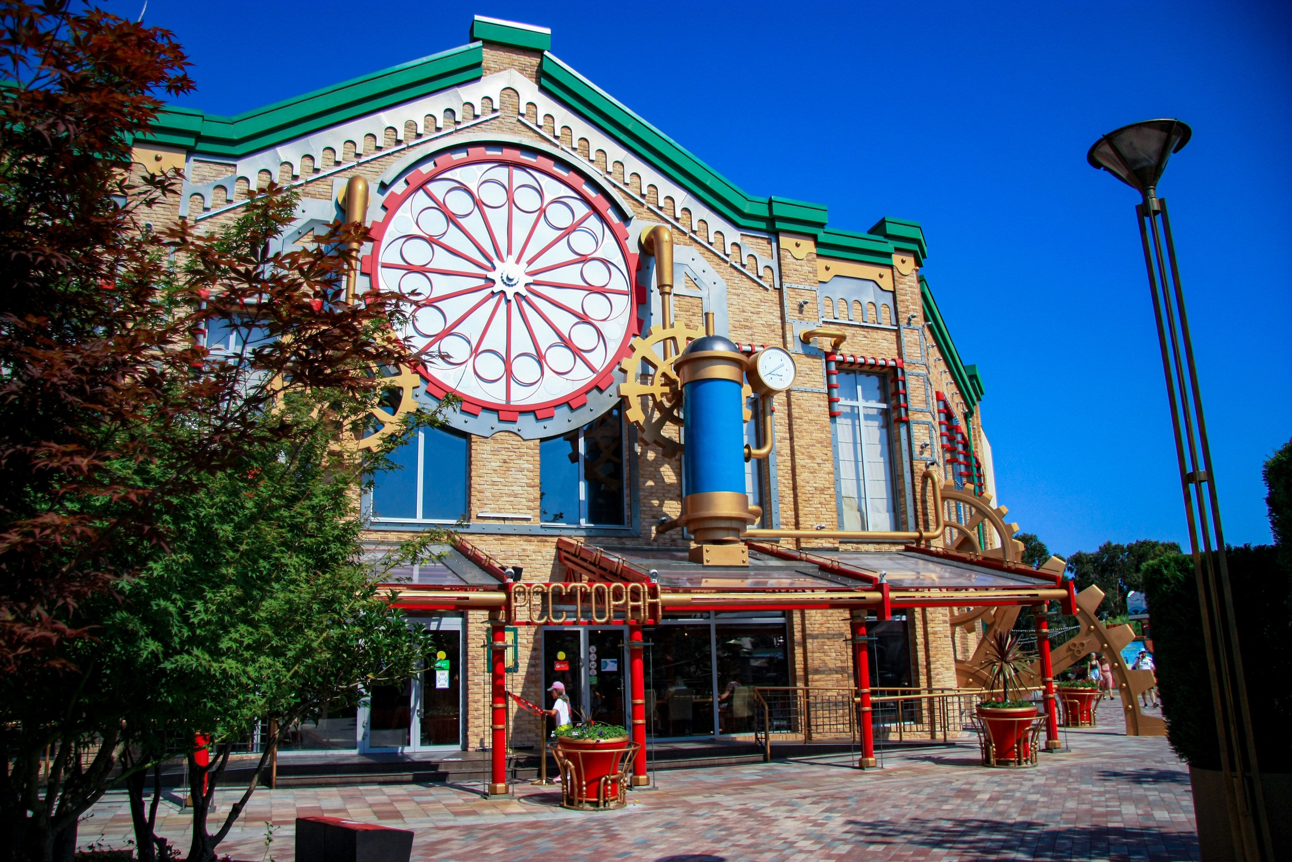 Первые кадры. Сочи — парк. Фотограф Роман Адлер