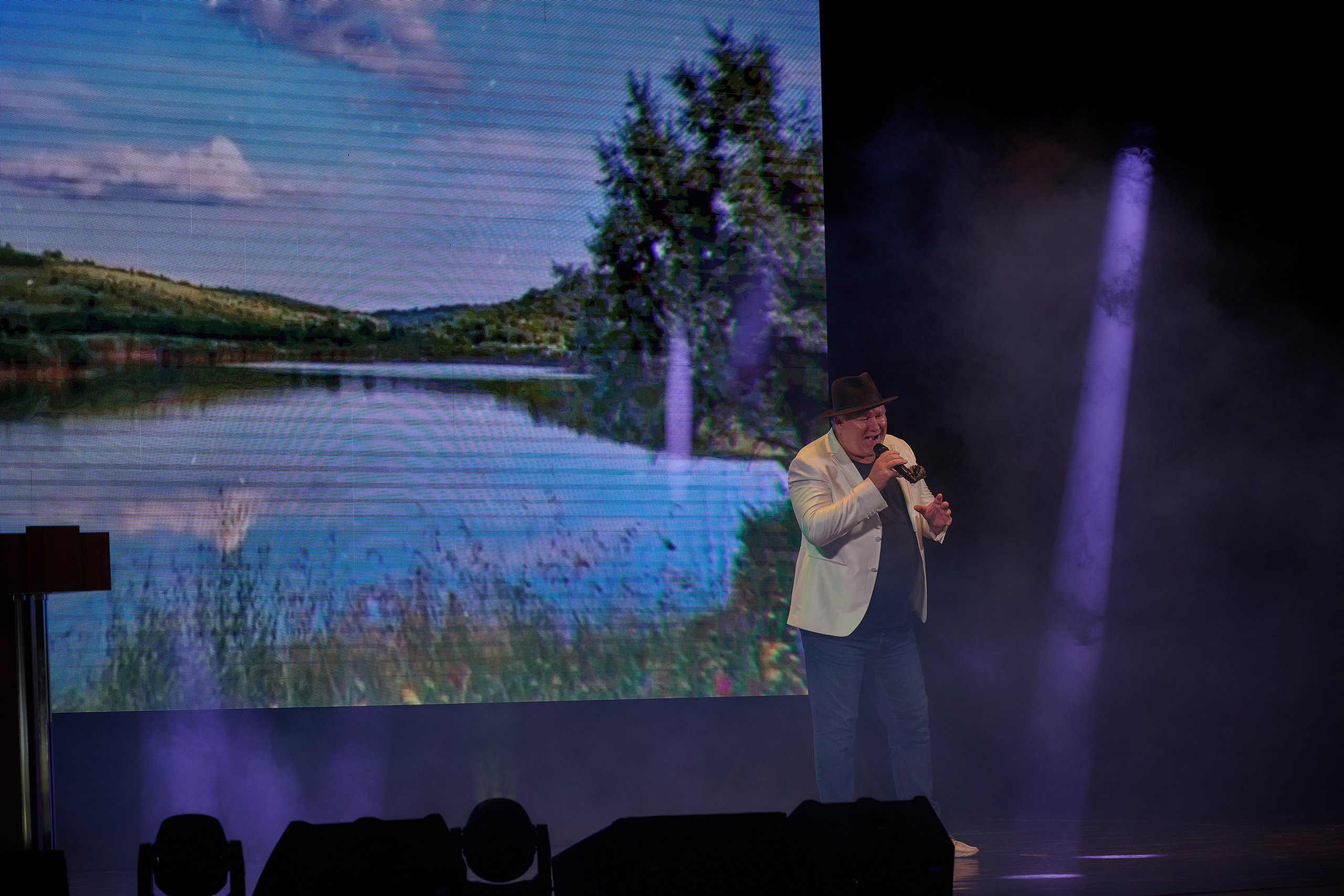 Церемония награждения медалями «Память Героев Отечества». Фотограф Роман Адлер