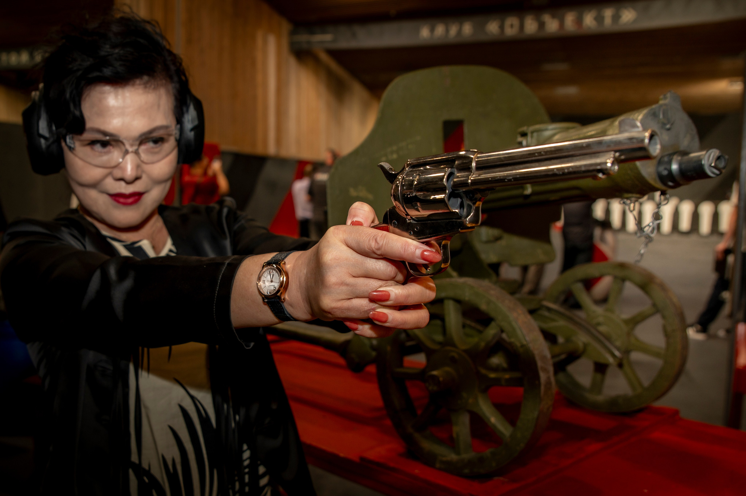 Фоторепортаж из стрелкового клуба «Объект». Фотограф Роман Адлер