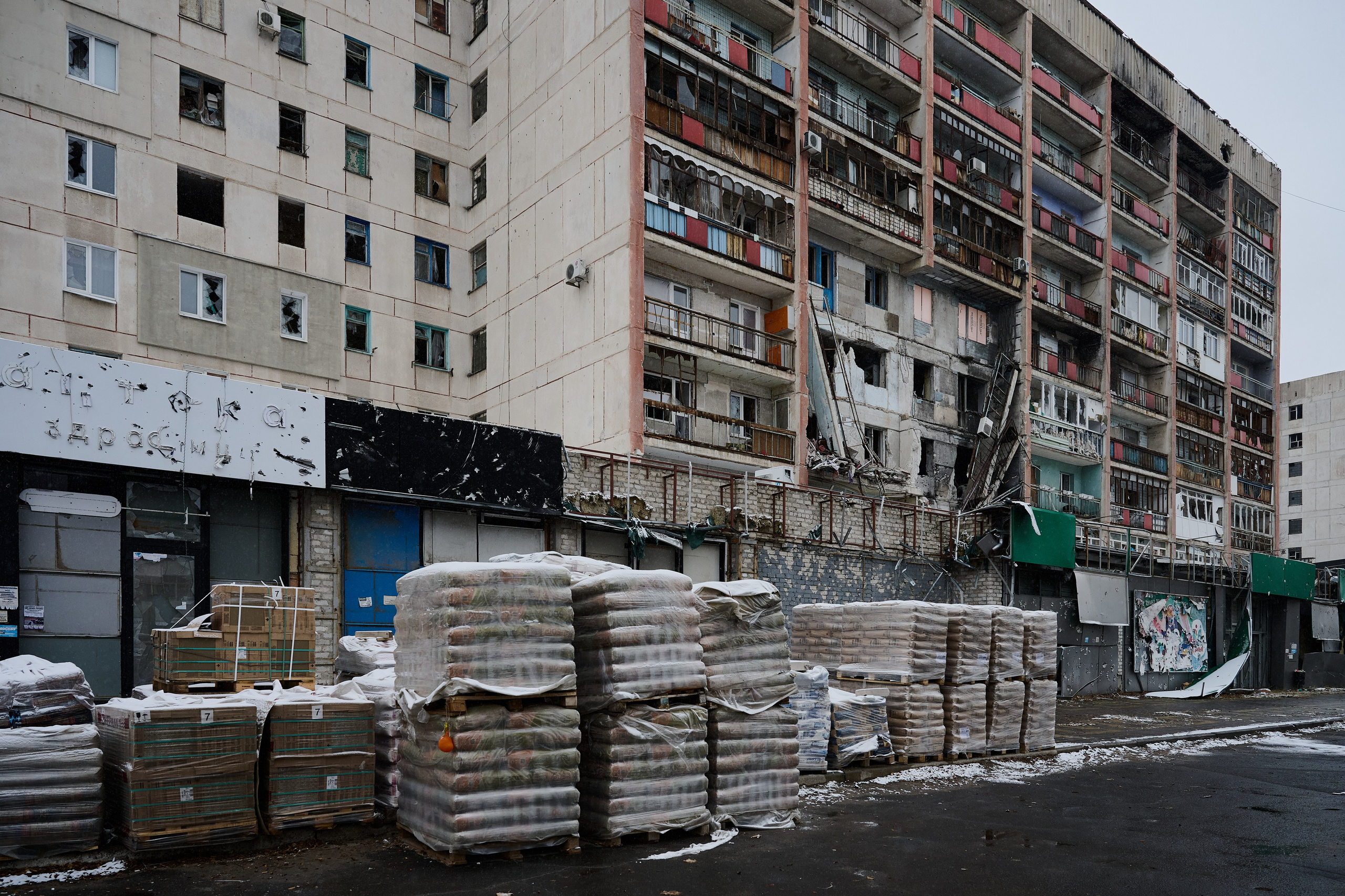 Северодонецк (Луганская область). Декабрь 2024. Фотограф Роман Адлер