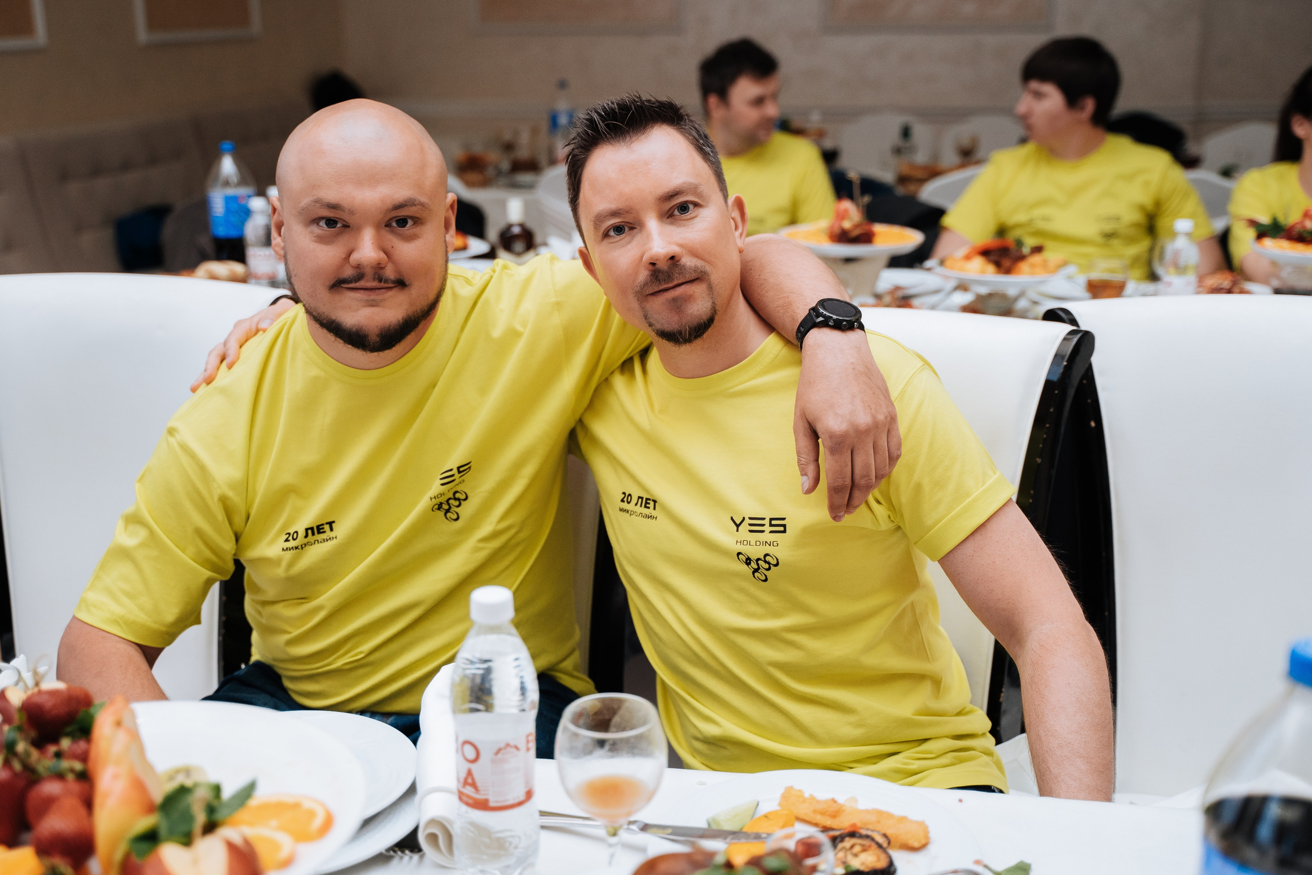 Yes Holding. Свадебный фотограф в Симферополе