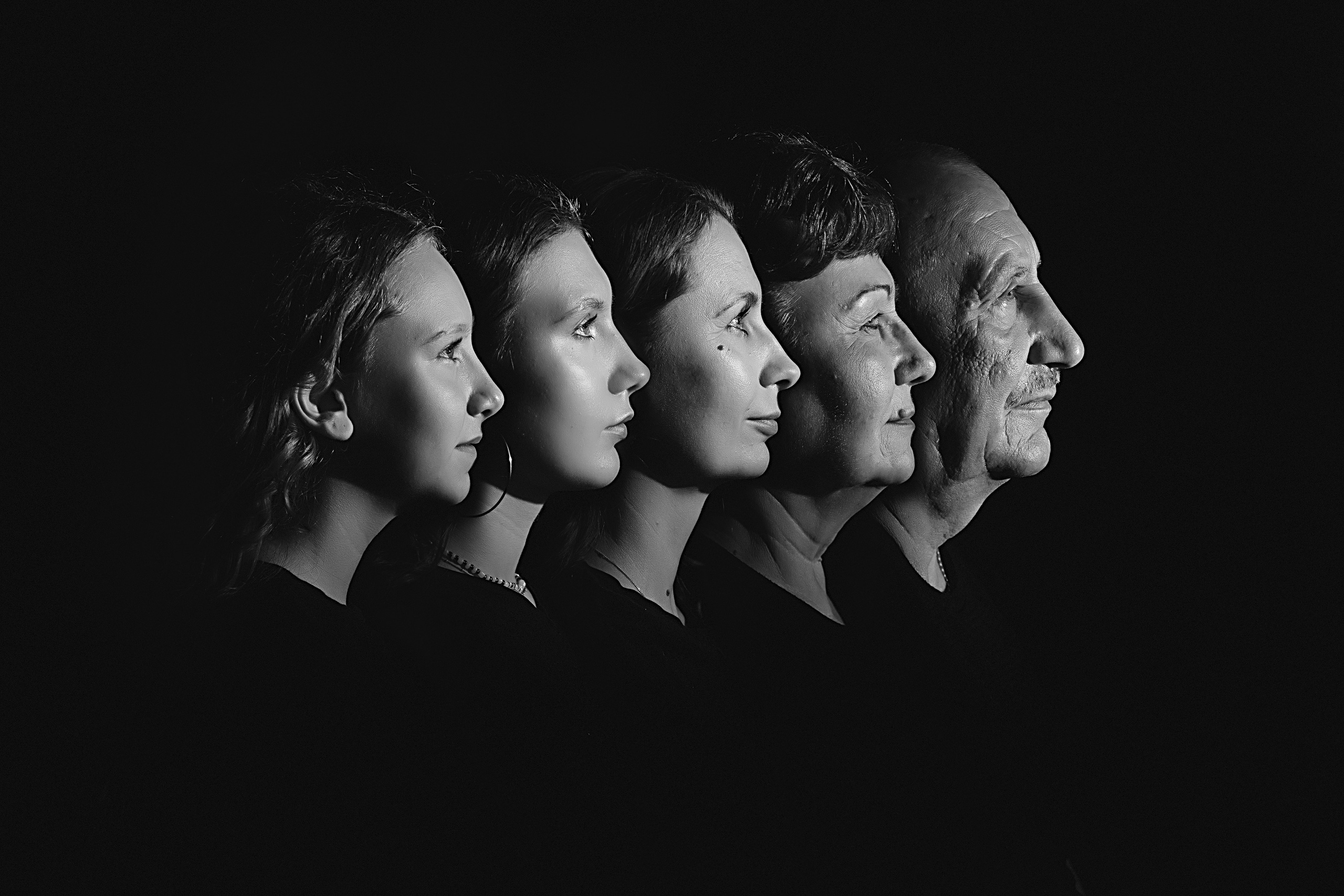 Профили. Семейный фотограф Тюмень, фотограф на роды Салмина Мария