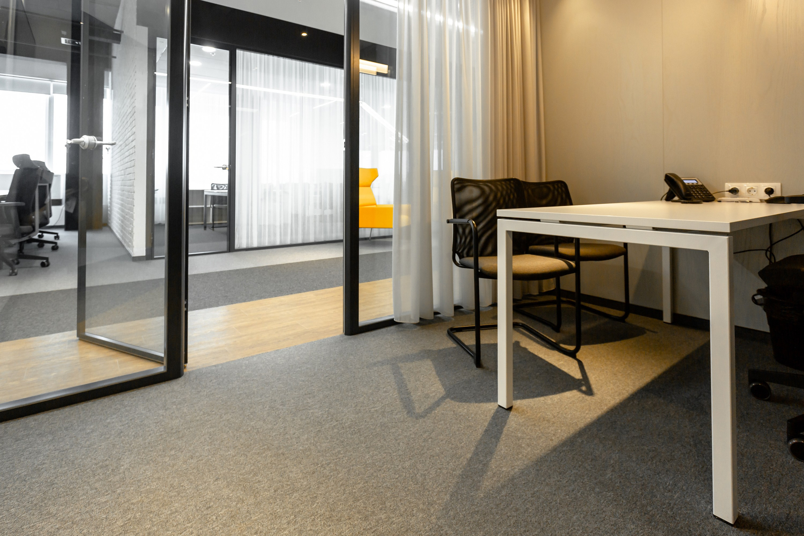 Mercure space. Репортажный фотограф в Алмате Чумаков Георгий