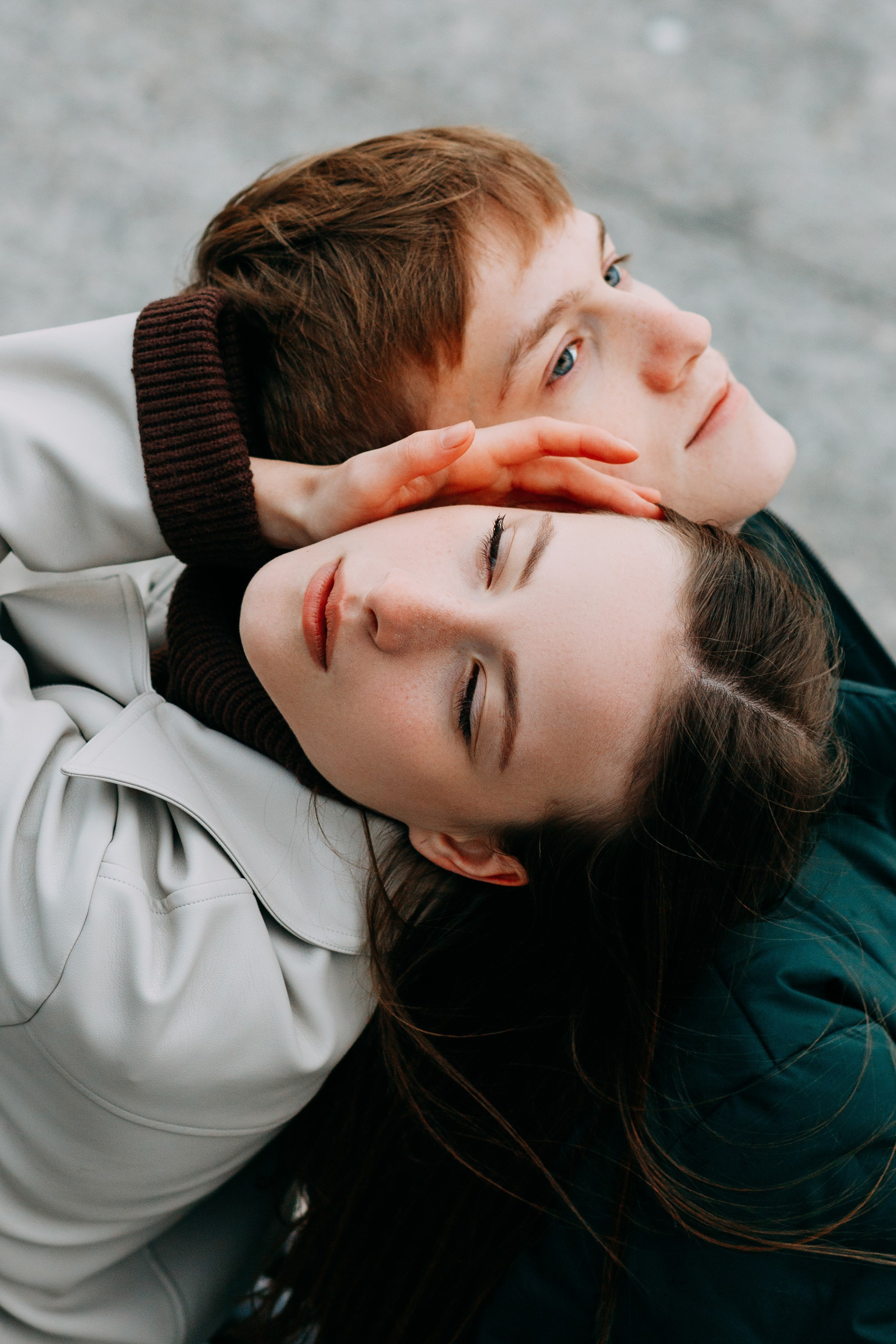 Фотосессия у Лахты (лавстори). Фотограф в Санкт-Петербурге Alina Film