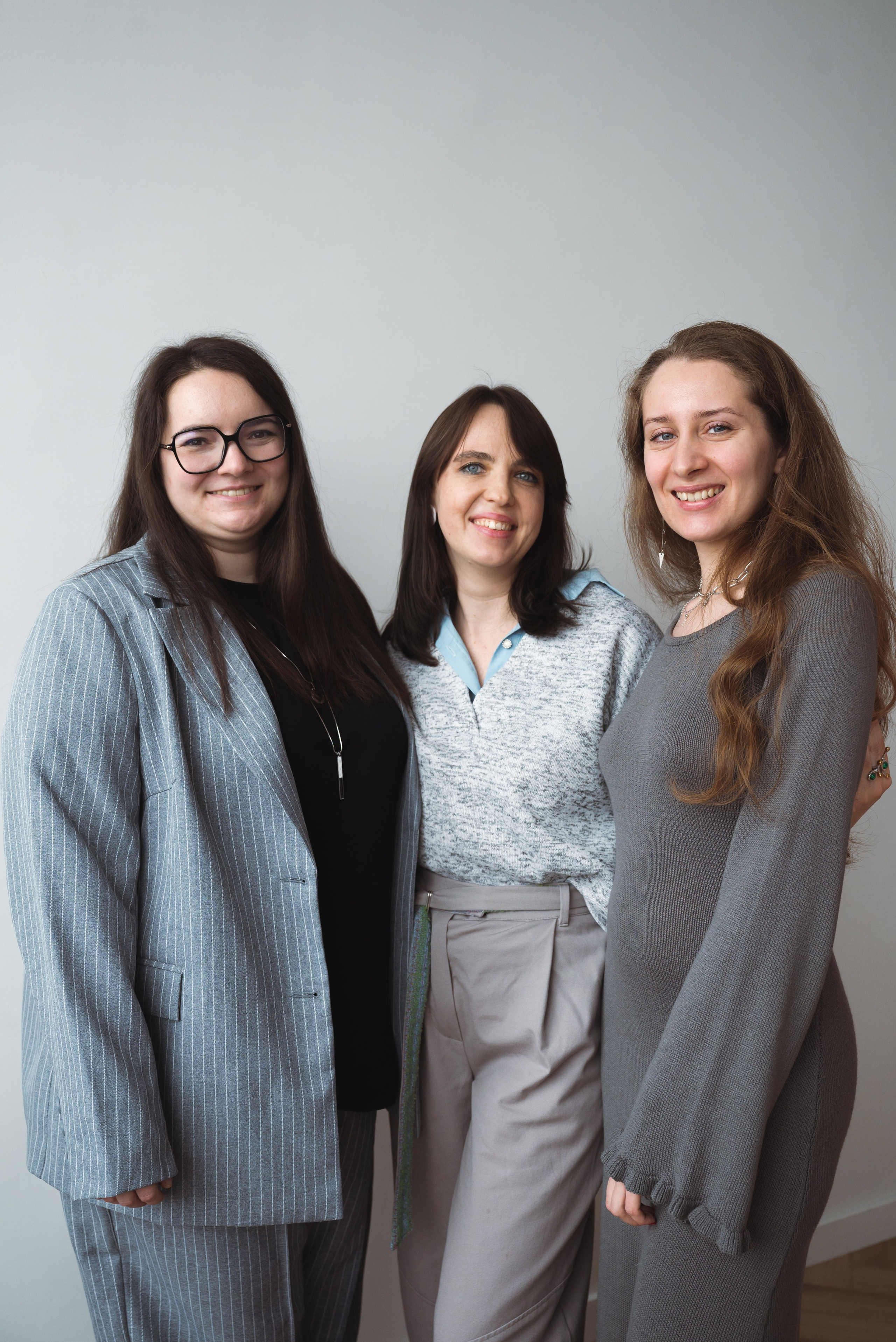 Маша, Алёна, Настя. Съемка подружек. Фотограф Москва Настя Профотовна. Репортажные, свадебные и контент фотосессии