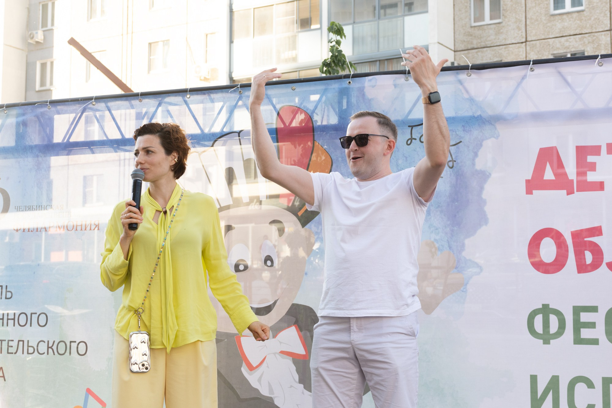 Фестиваль современного исполнительского искусства (Сквер Академ Риверсайд). Фотограф Максим Буряк