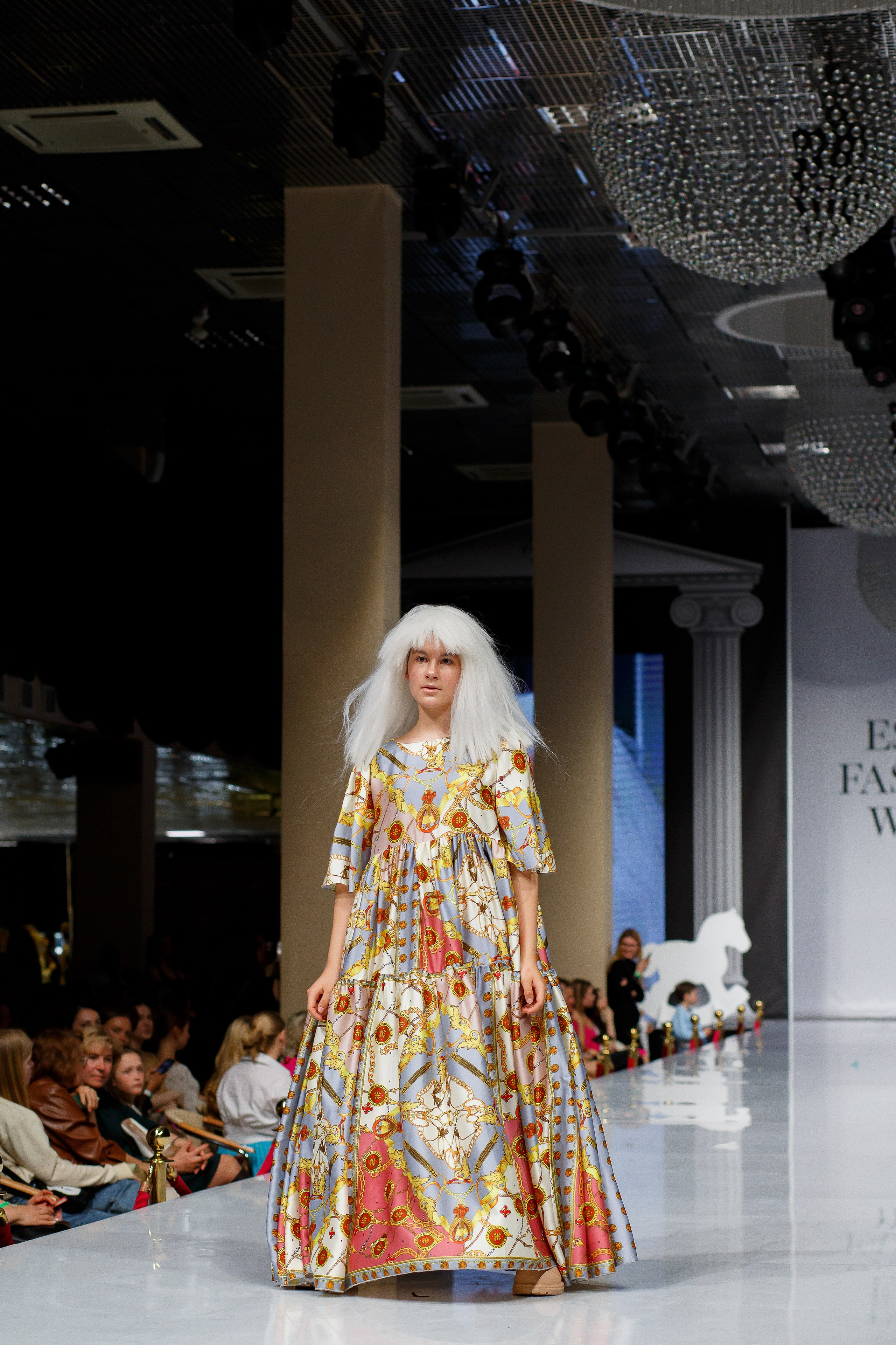 Показ дизайнера Надежды Шибиной на Estet Fashion Week. Фотограф в Подольске — Мария Бучнева