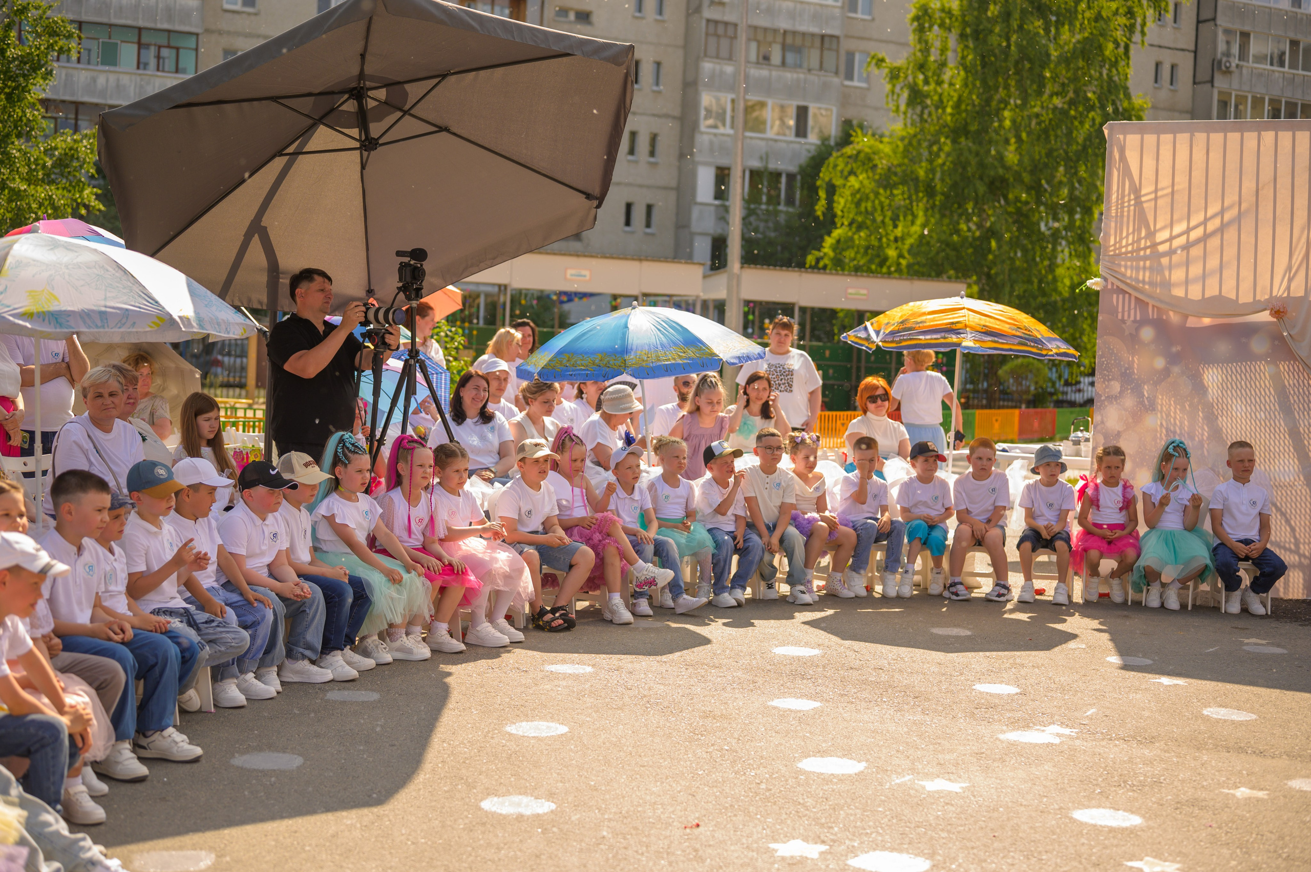 Репортаж выпускного группа «Фантазёры» 3 садик. Фотограф новорожденных, семейный детский в Тюмени Татьяна Морозова