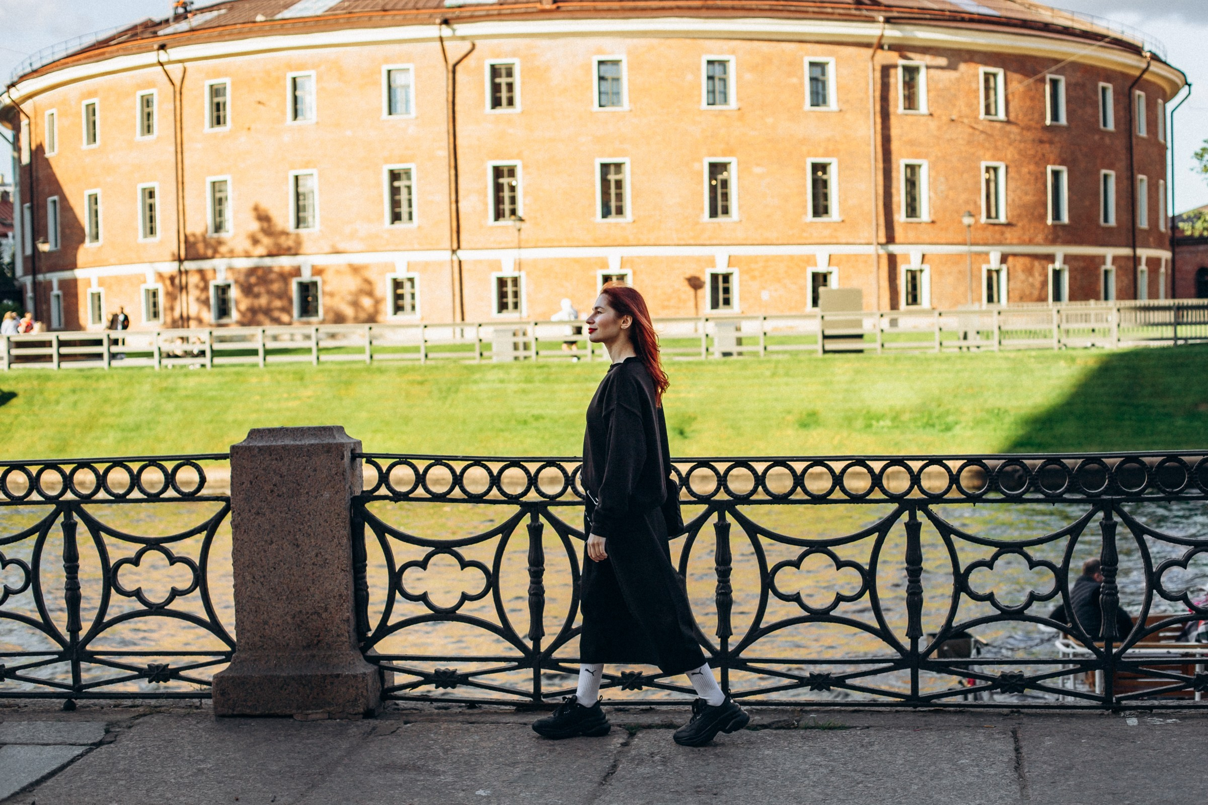 Людмила в сентябре. Фотопрогулка в Петербурге. Индивидуальный и семейный фотограф в Санкт-Петербурге