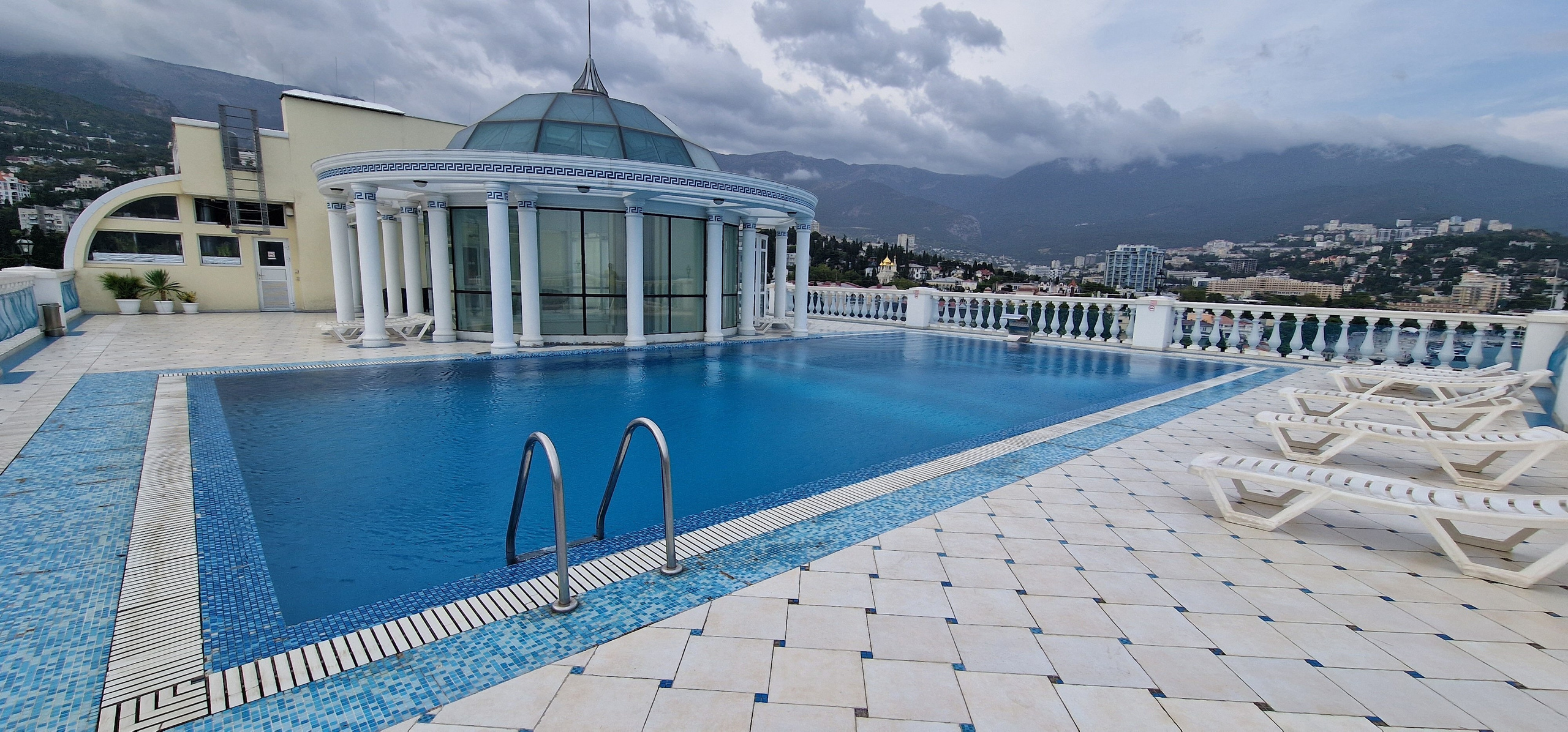 Топ локаций для фотосессии в Крыму - советы от фотографа. Профессиональная фотосъемка в Крыму. Натуральные эмоции и живые кадры. Забронируйте дату прямо сейчас!