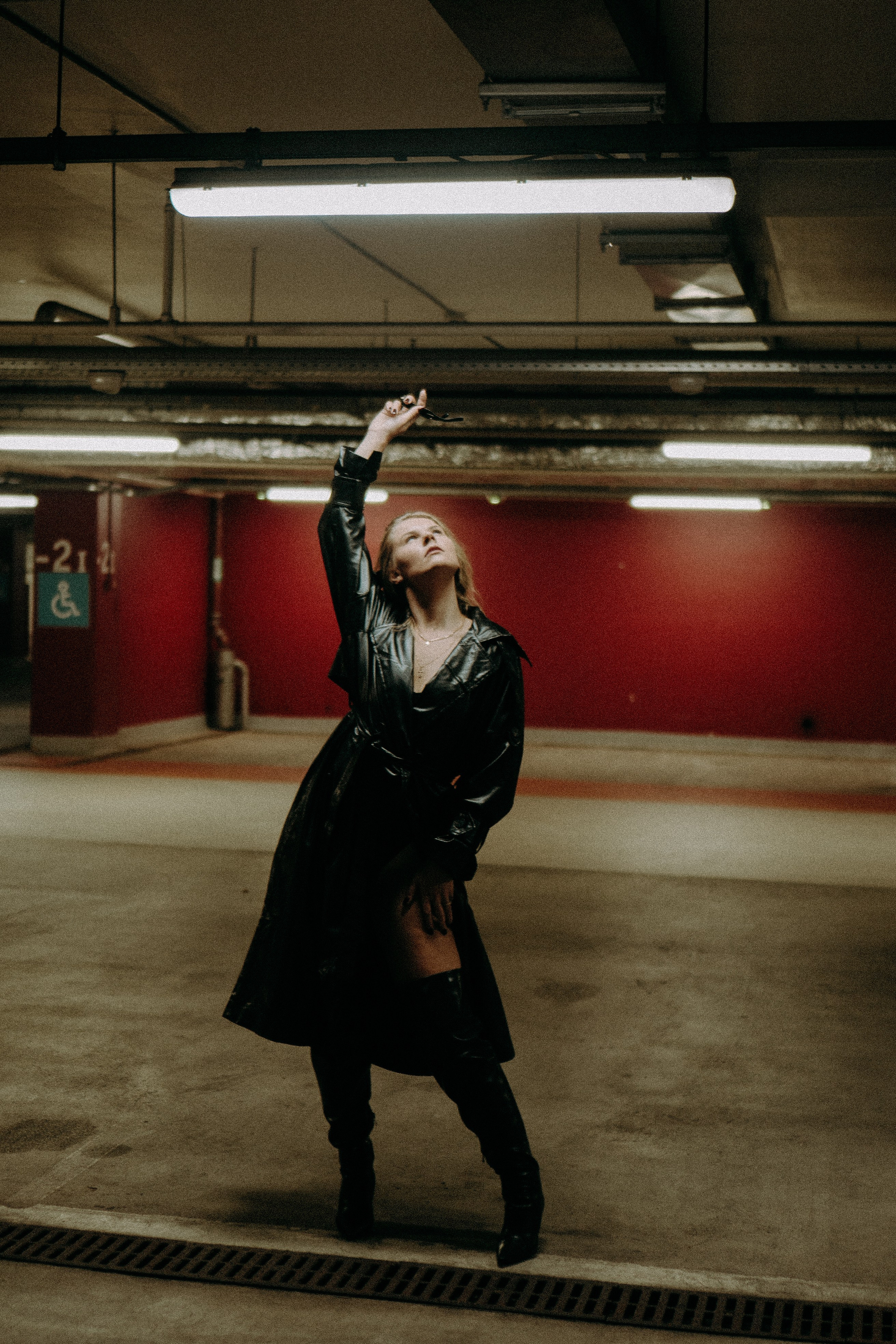 НА ПАРКОВКЕ. Профессиональный фотограф, Санкт-Петербург — Виктория Богомолова