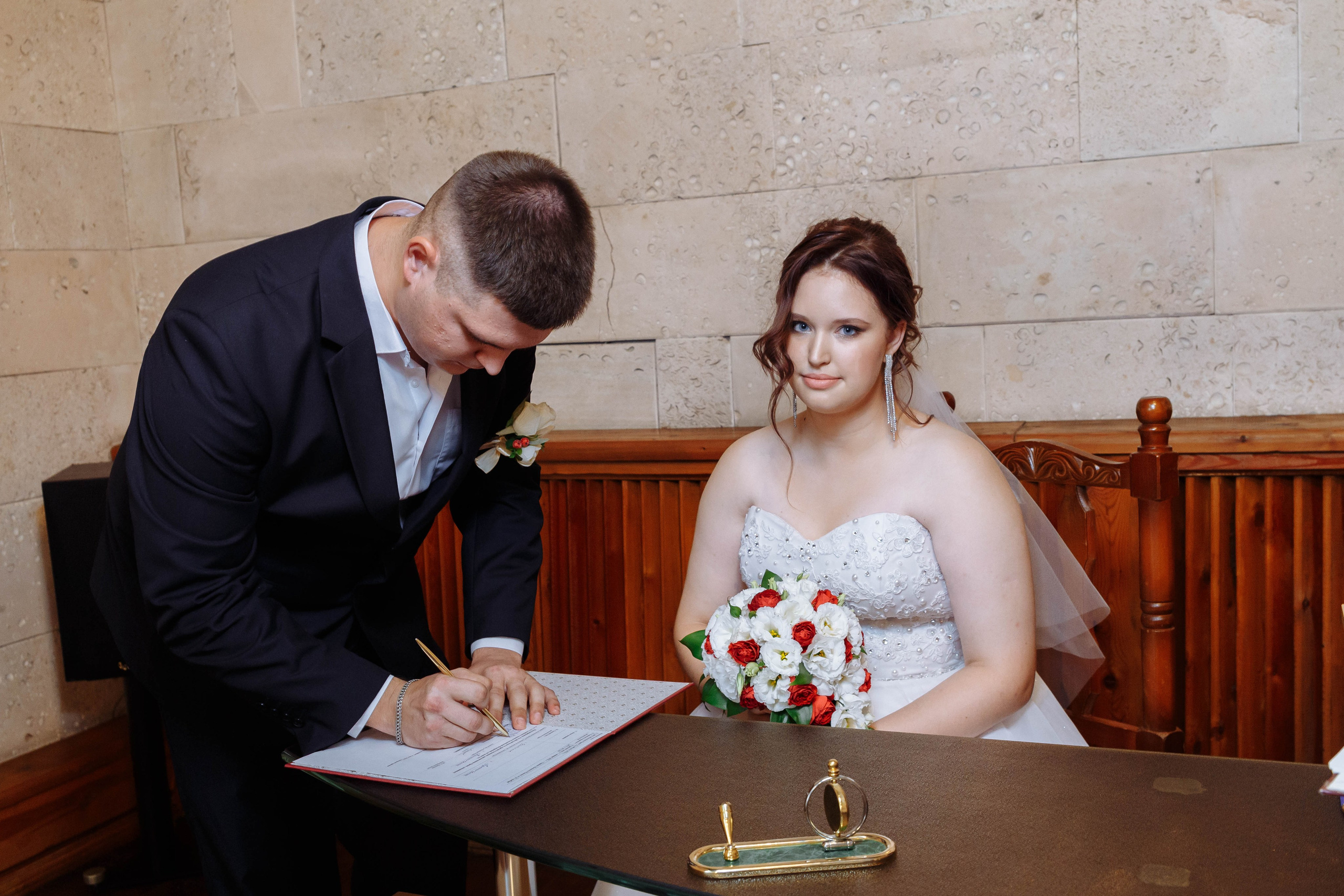 Татьяна и Виктор: настоящая русская свадьба. Событийный фотограф Максим Бескоровайновнов