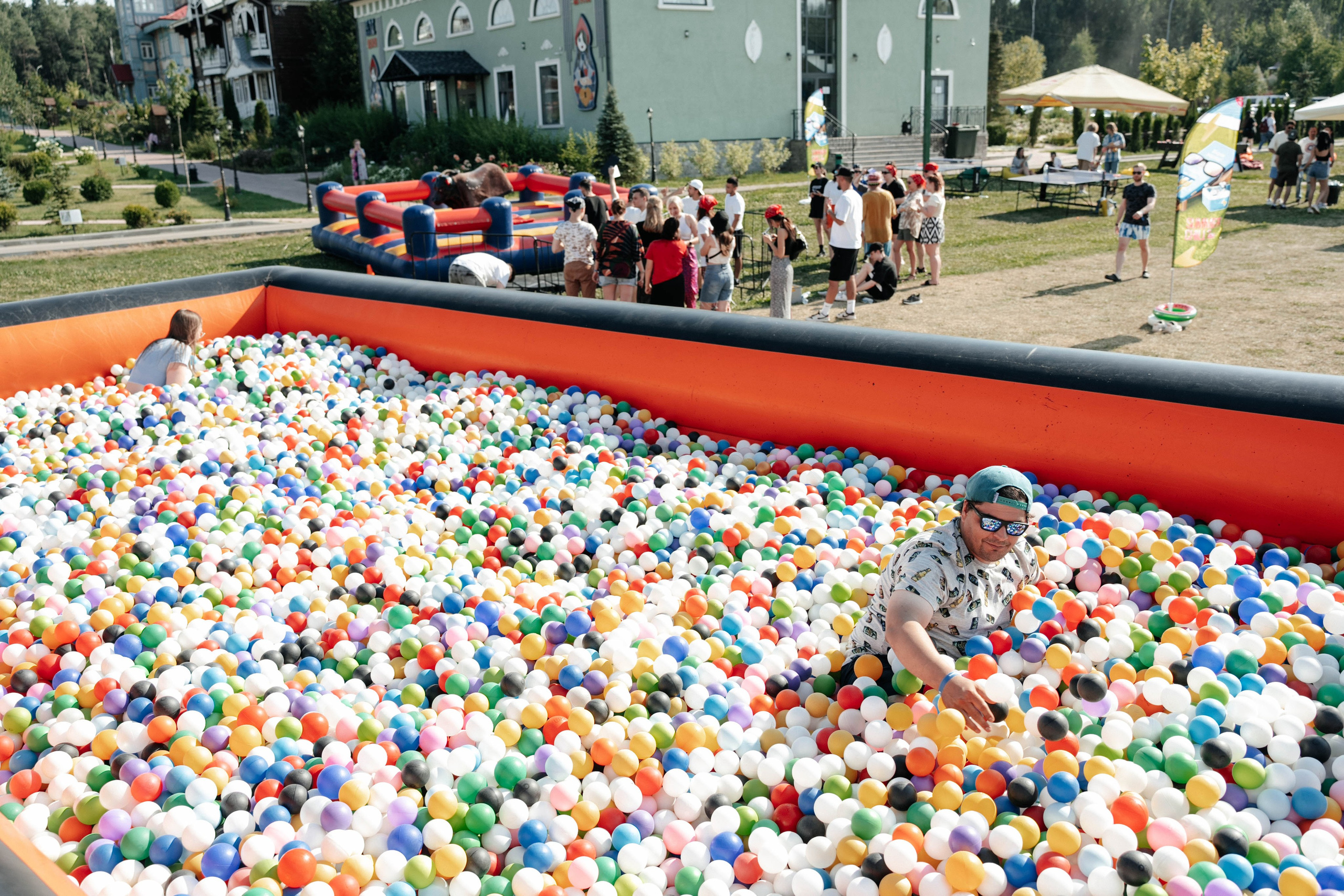 Бери заряд. Свадебный фотограф Москва Александра Аверкова