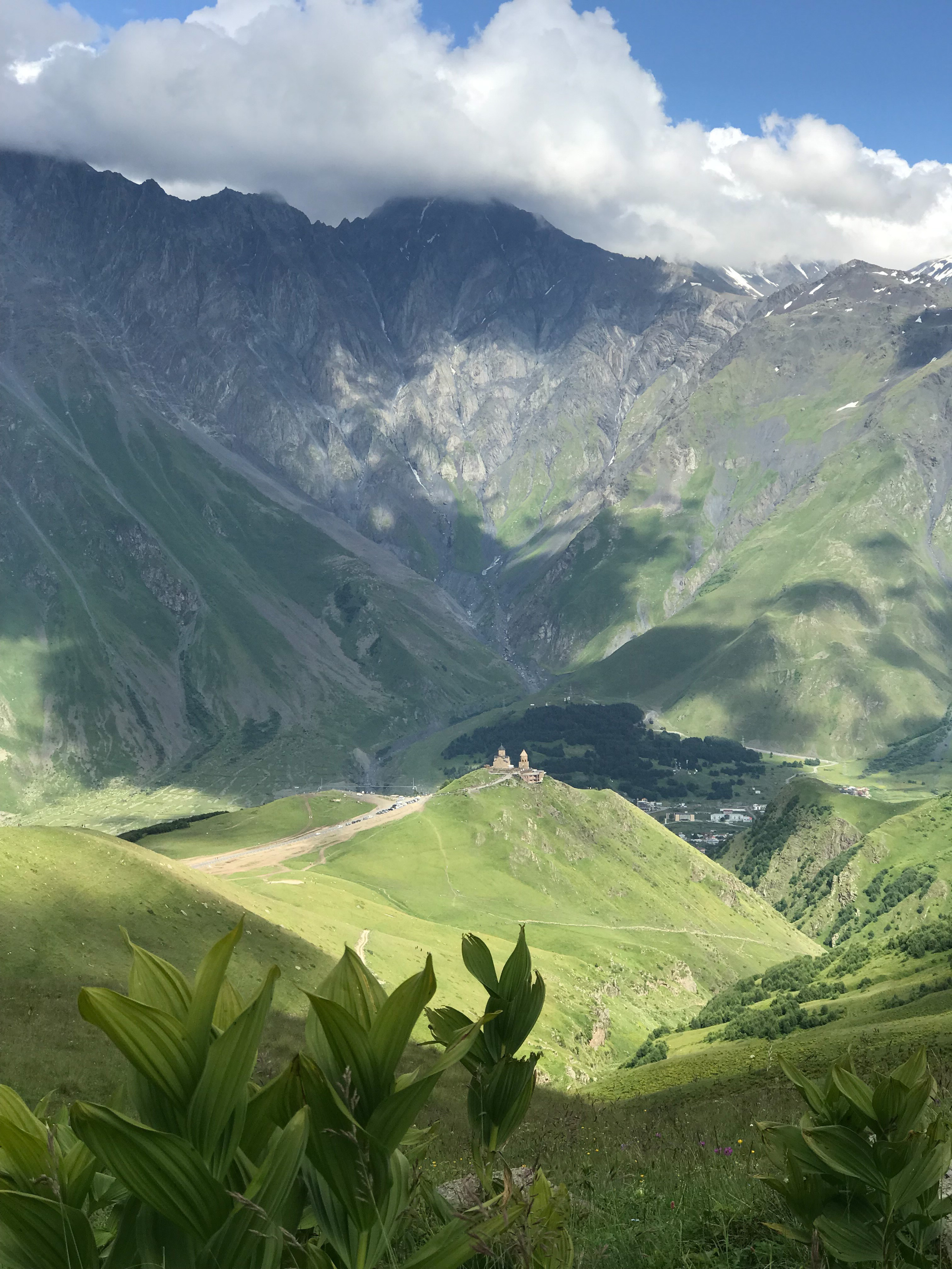 Восхождение на Казбек с Грузии. Уникальные экспедиции — LUCKY CLAN