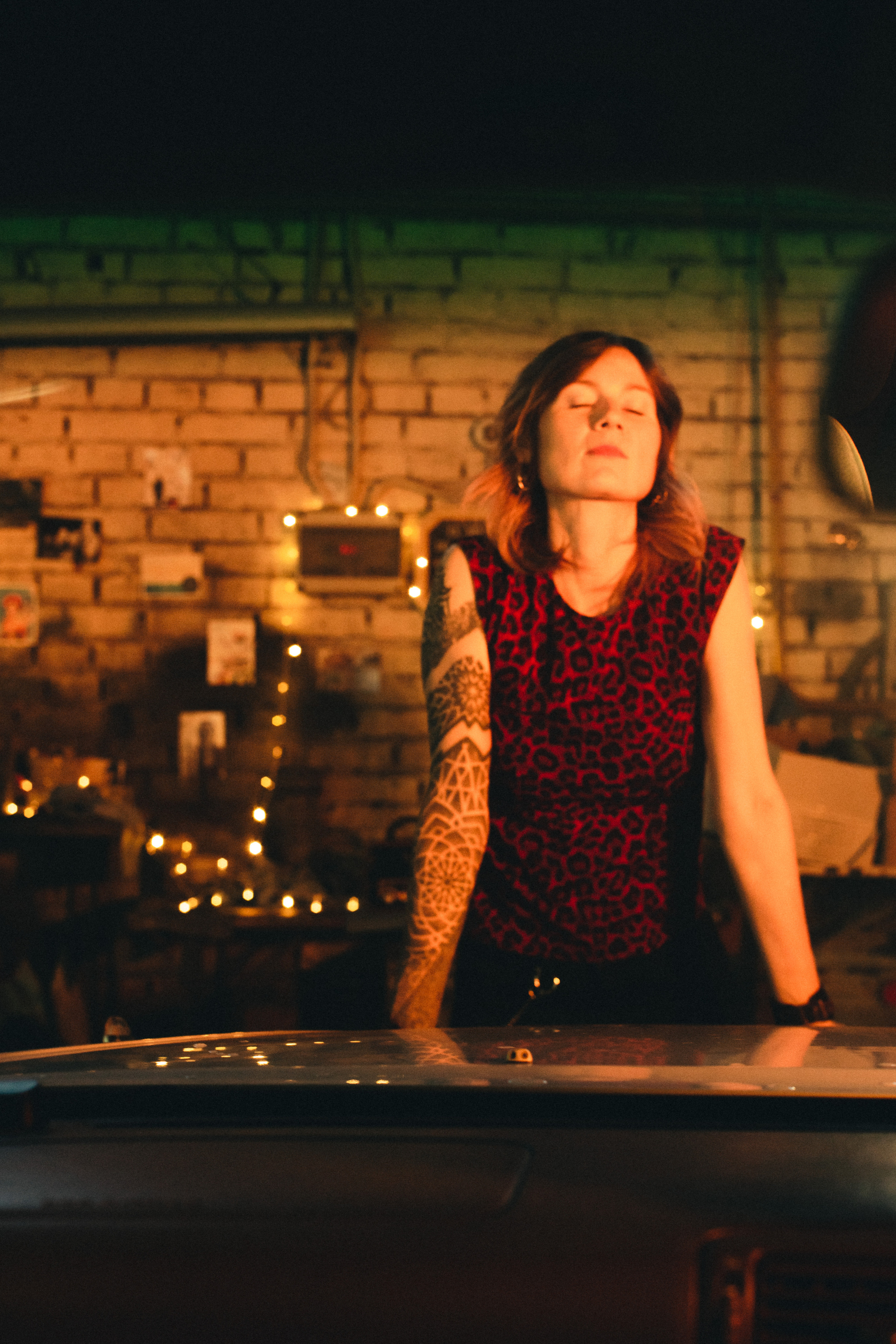 Rock'n'roll garage. Бренд и контентные фотосессии, портреты и лавстори в Санкт-Петербурге