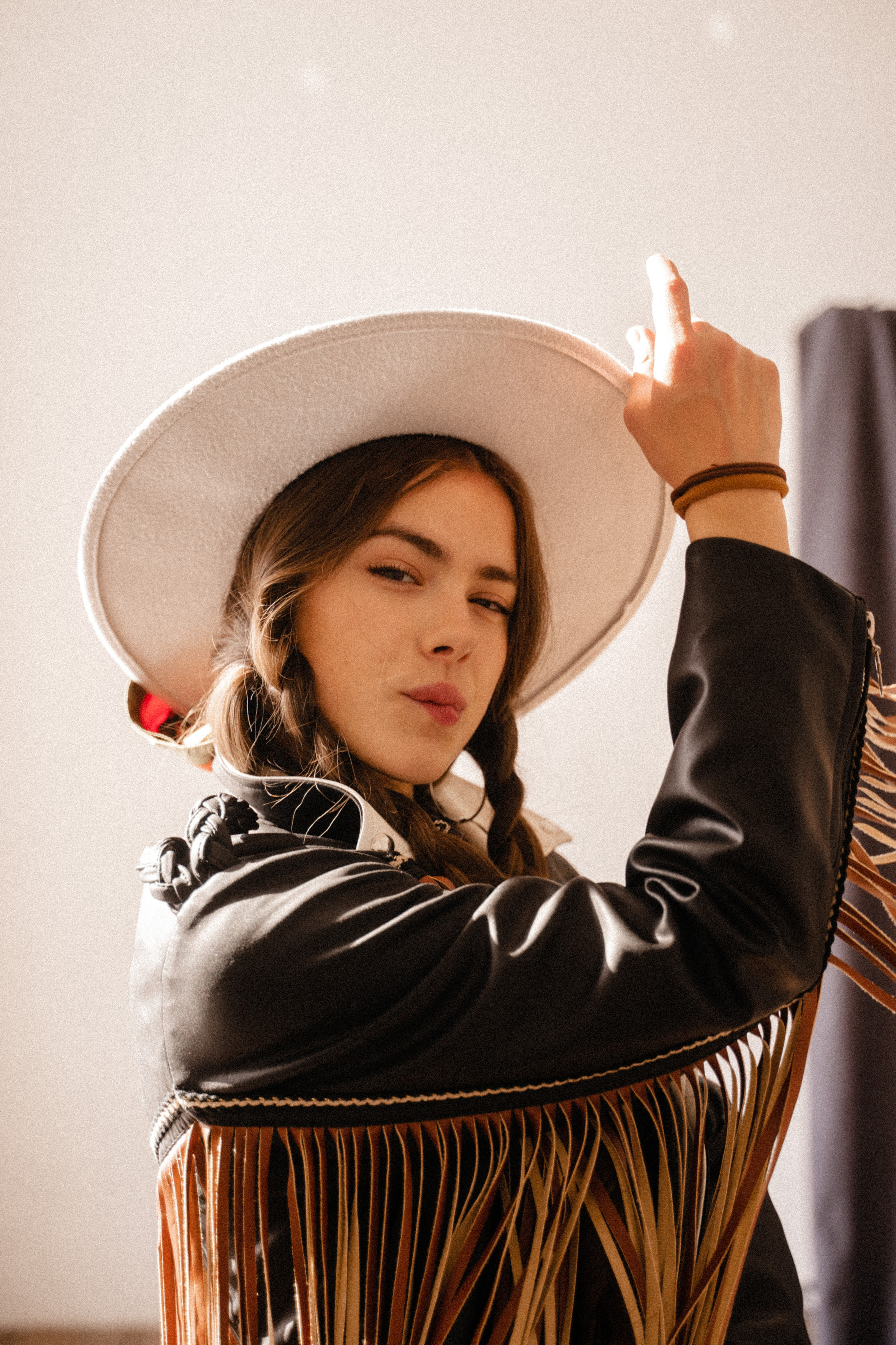 Western feel. Бренд и контентные фотосессии, портреты и лавстори в Санкт-Петербурге