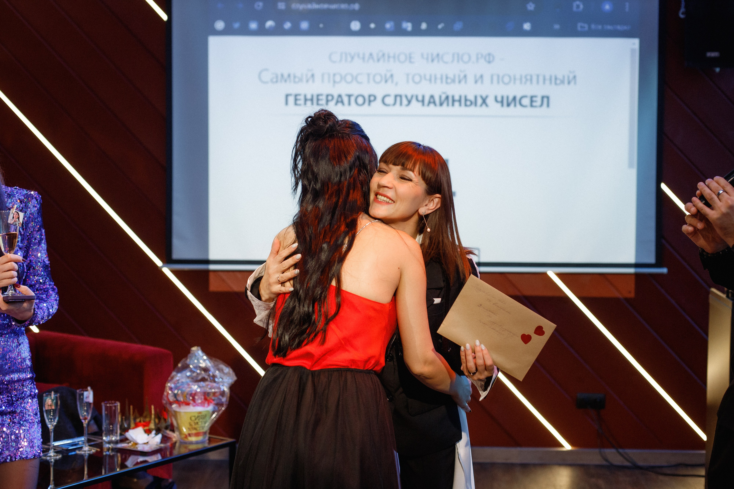 QUEEN KHV [12 ЛЕТ]. СВОИ. ФОТООТЧЕТЫ-СОБЫТИЯ-МЕСТА