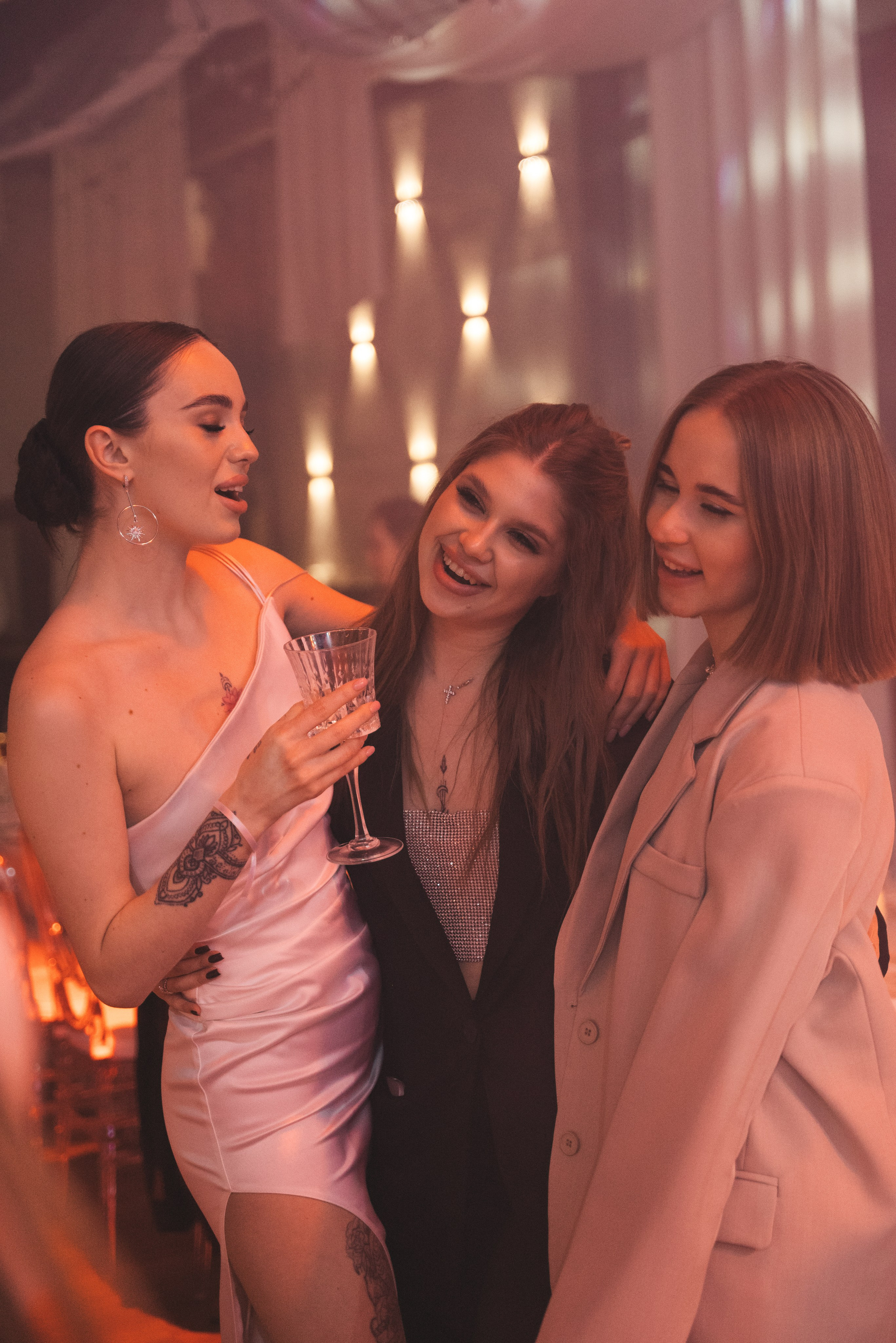 WhiteRoom Pre-wedding. Репортажный и свадебный фотограф в Сургуте