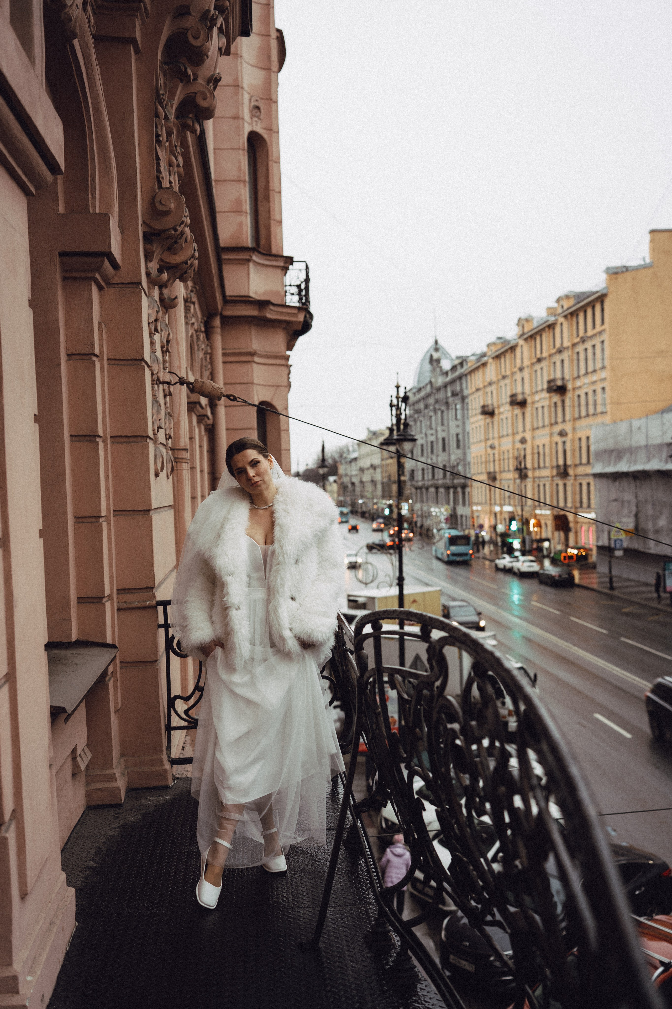 СВАДЕБНАЯ СЬЕМКА ВО ВТОРОМ ДВОРЦЕ (ДЕКАБРЬ) ТАКЖЕ СЬЕМКА В СТУДИИ НА ЧЕРНЫШЕВСКОЙ. Профессиональный фотограф, Санкт-Петербург — Виктория Богомолова