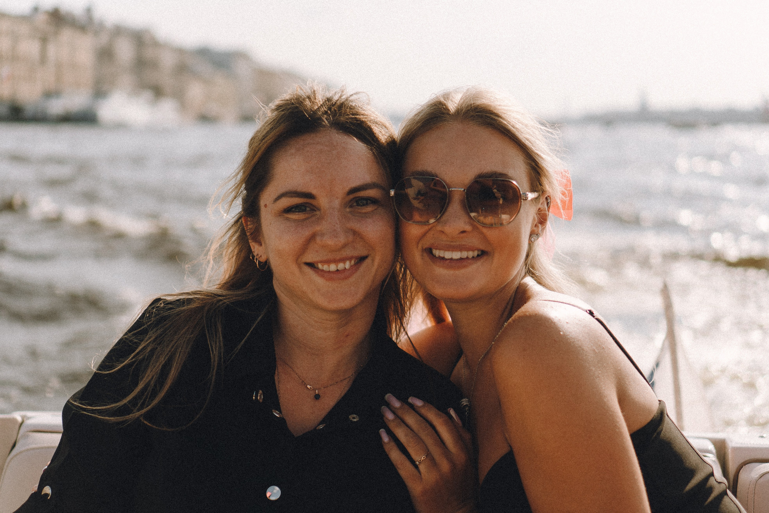 ДЕВИЧНИК НА КАТЕРЕ. Профессиональный фотограф, Санкт-Петербург — Виктория Богомолова