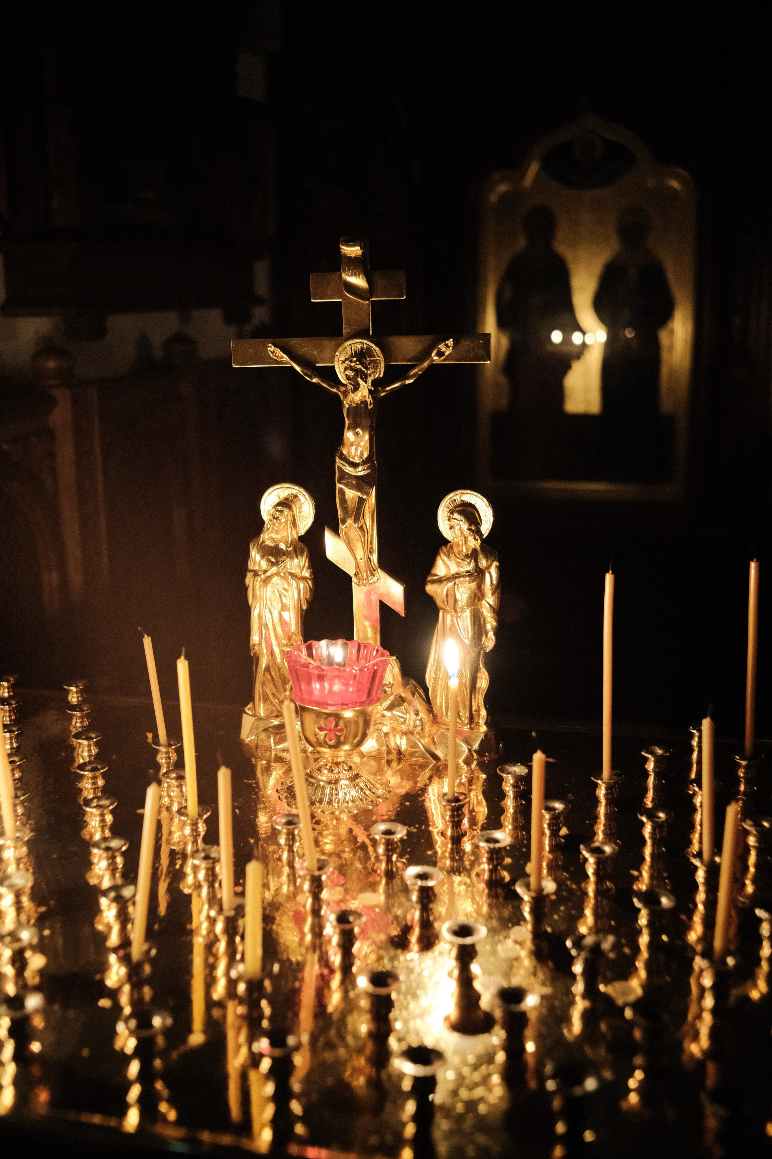 Храм Спиридона, епископа Тримифунтского. Илья Варакин — Кинематографичный фотограф в Москве. Съемки с душой и эстетикой пленки. Готовые фото за 2 дня