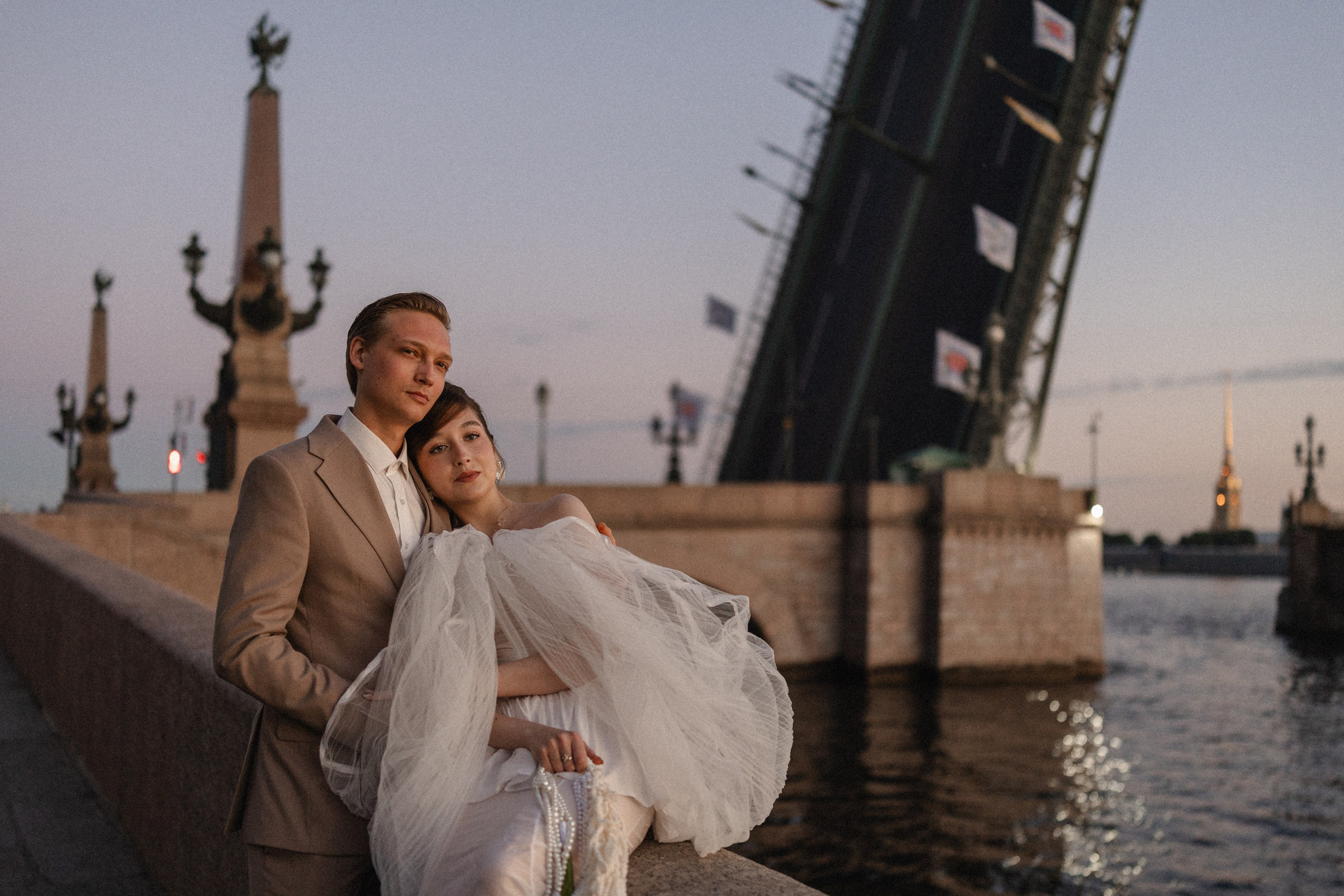 Мосты на рассвете. Юлия Анисимова — свадебный и семейный фотограф в Санкт-Петербурге