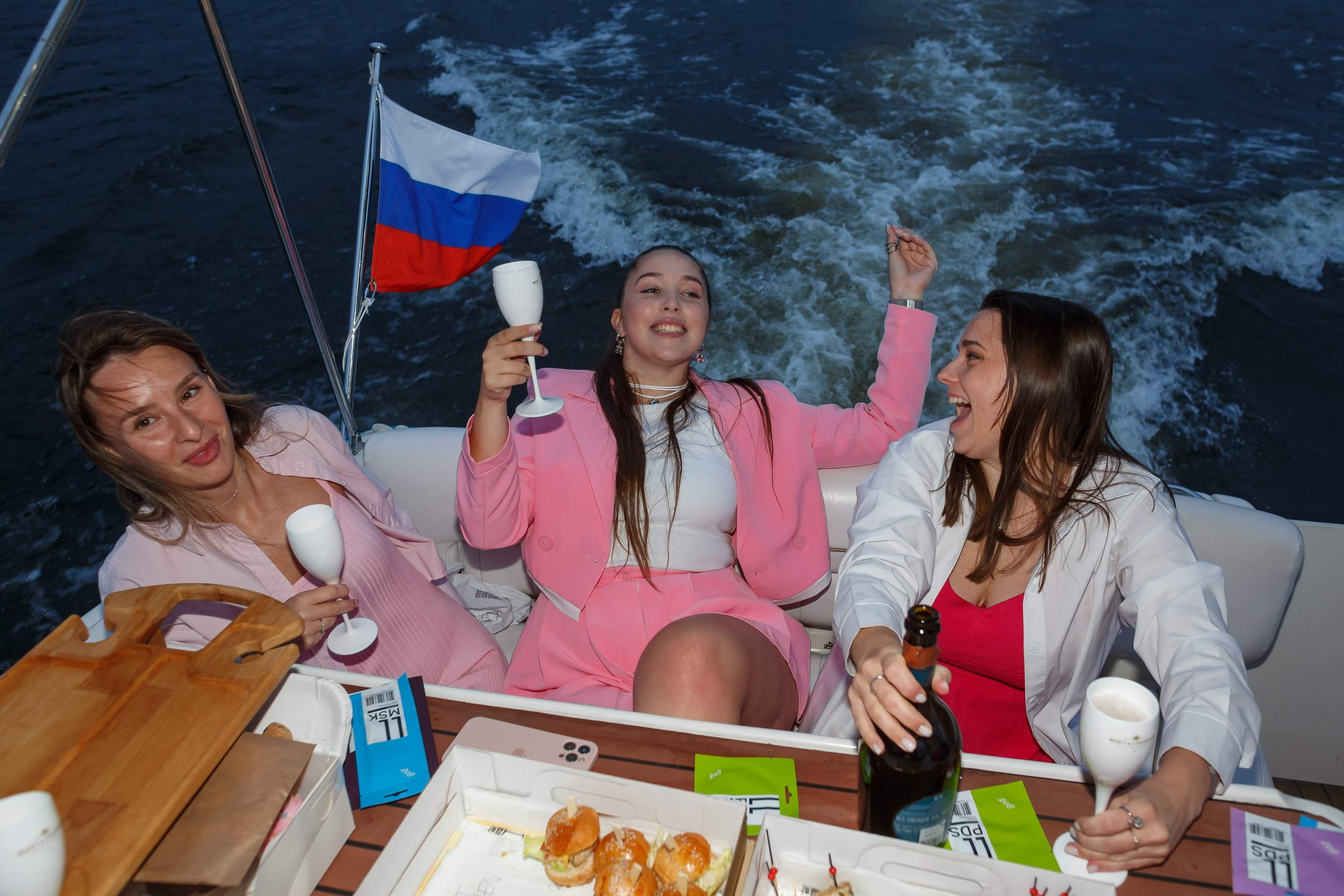 «Hen-Party» девичник Полины. Свадебный фотограф Игорь Брундасов 8PHOTO на свадьбу венчание загс СПб