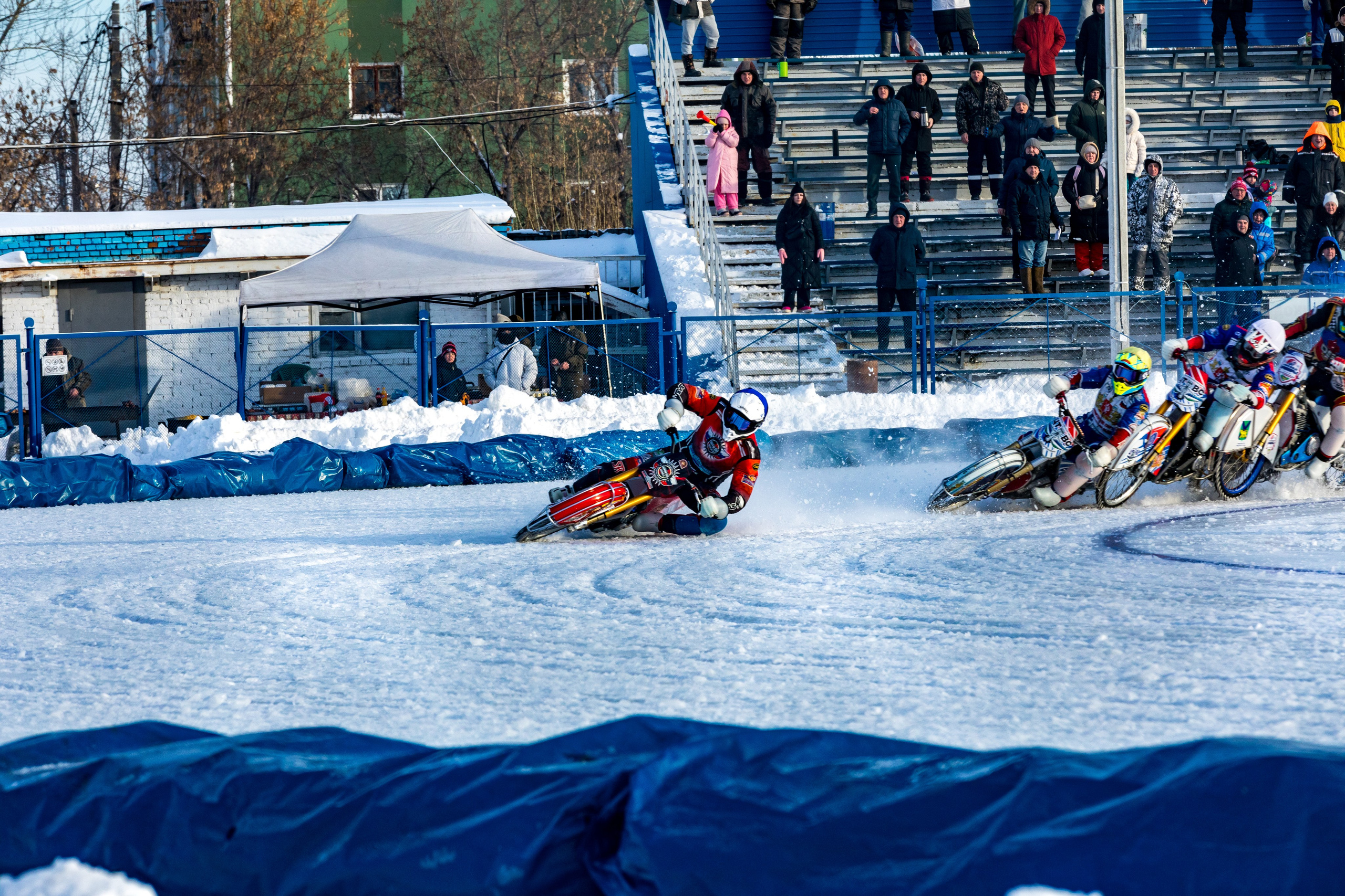 Ледовый спидвей: Хронология падения. Шадринск. Фотограф Андрей Гузеев