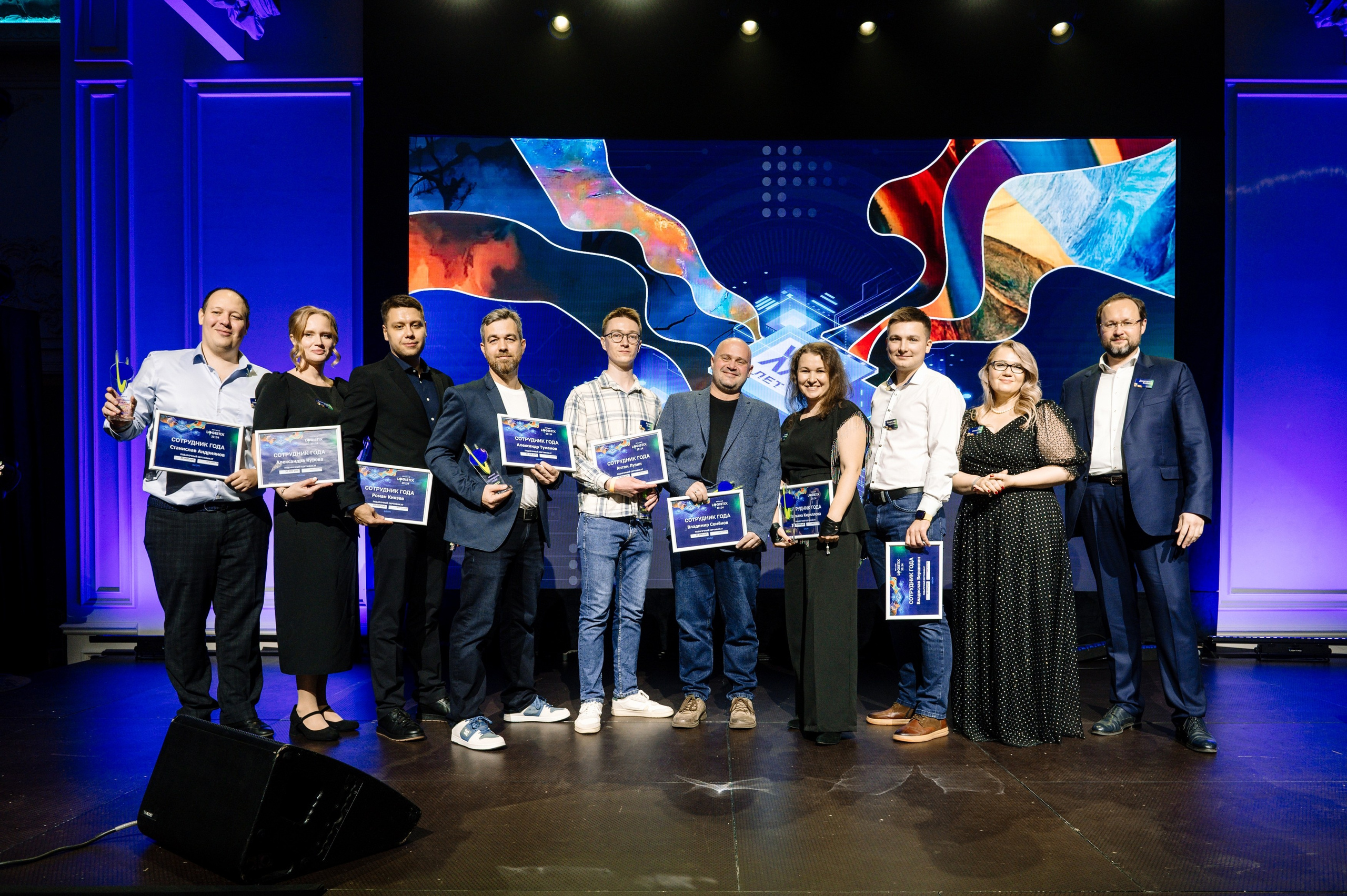 Logistix XX. Репортажный фотограф в Москве и по всему миру Степанова Юлия