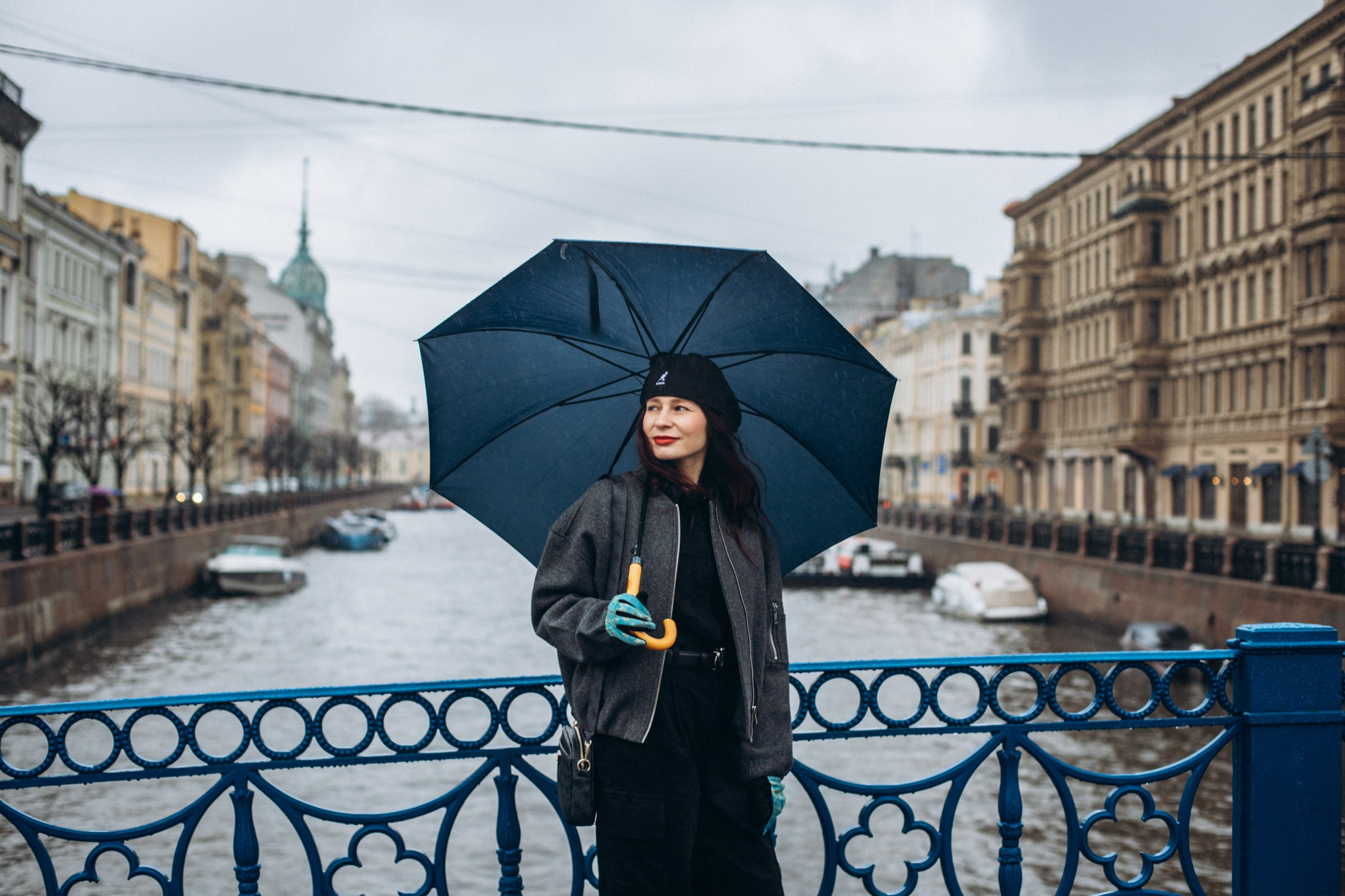 Людмила в мае. Фотопрогулка в Петербурге. Индивидуальный и семейный фотограф в Санкт-Петербурге