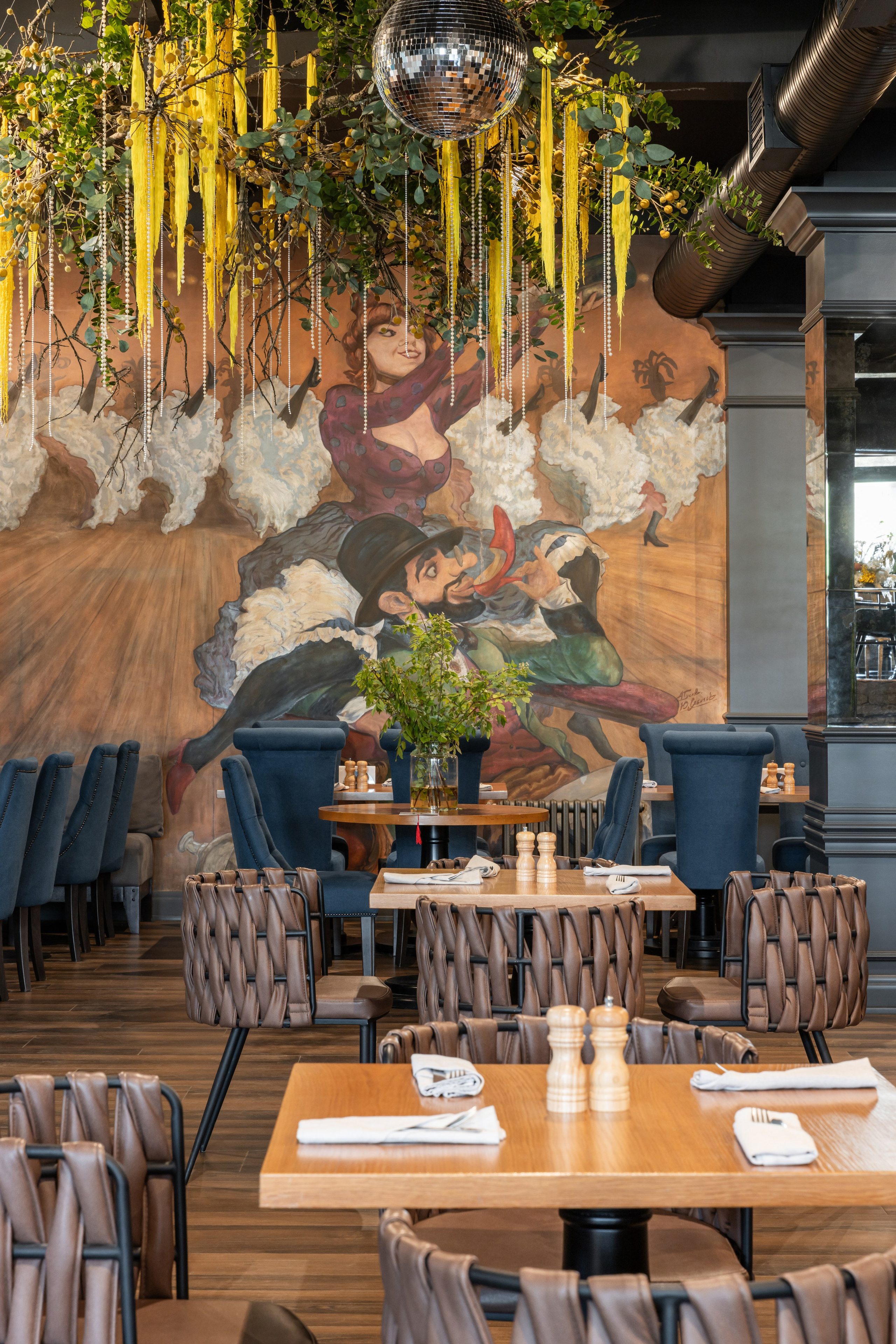 Stolbunova Design — ресторан Великан в Иванове. Наталья Летунова — интерьерный фотограф в Иванове