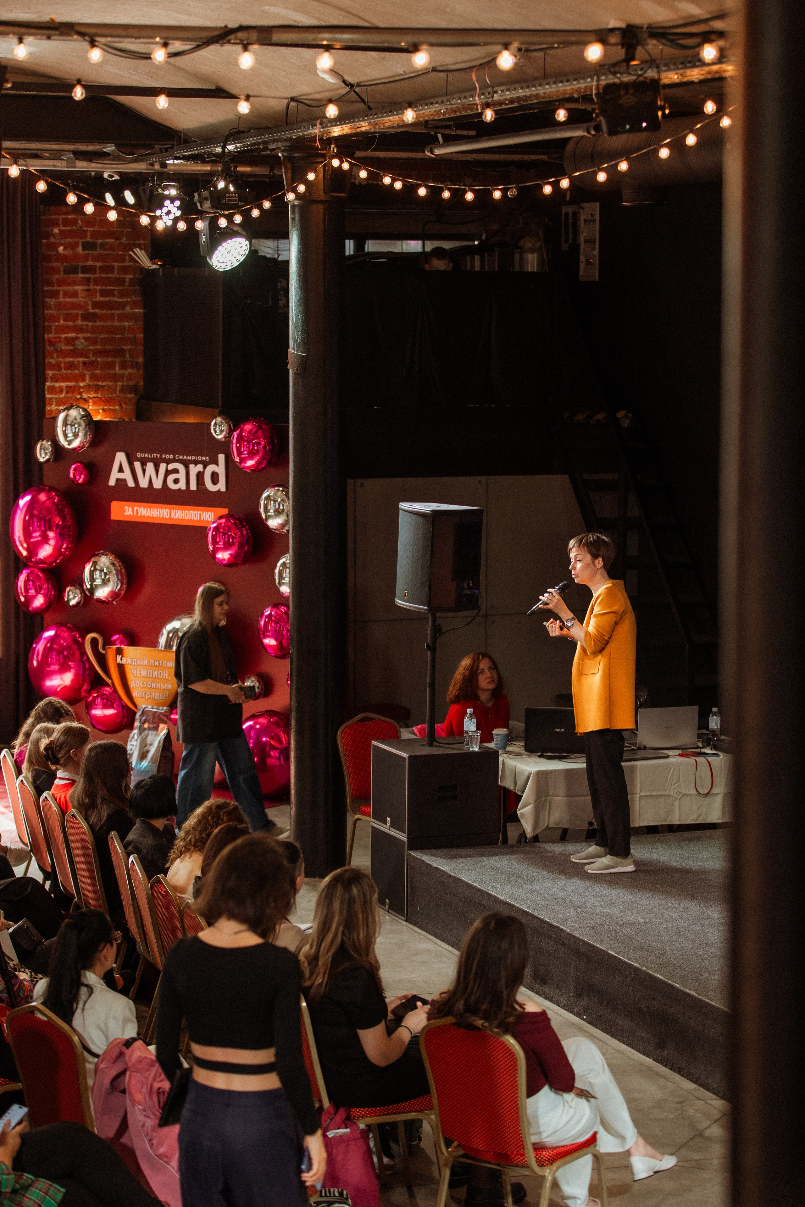 CBcon. Фотограф анималист в Москве Майорова Евгения