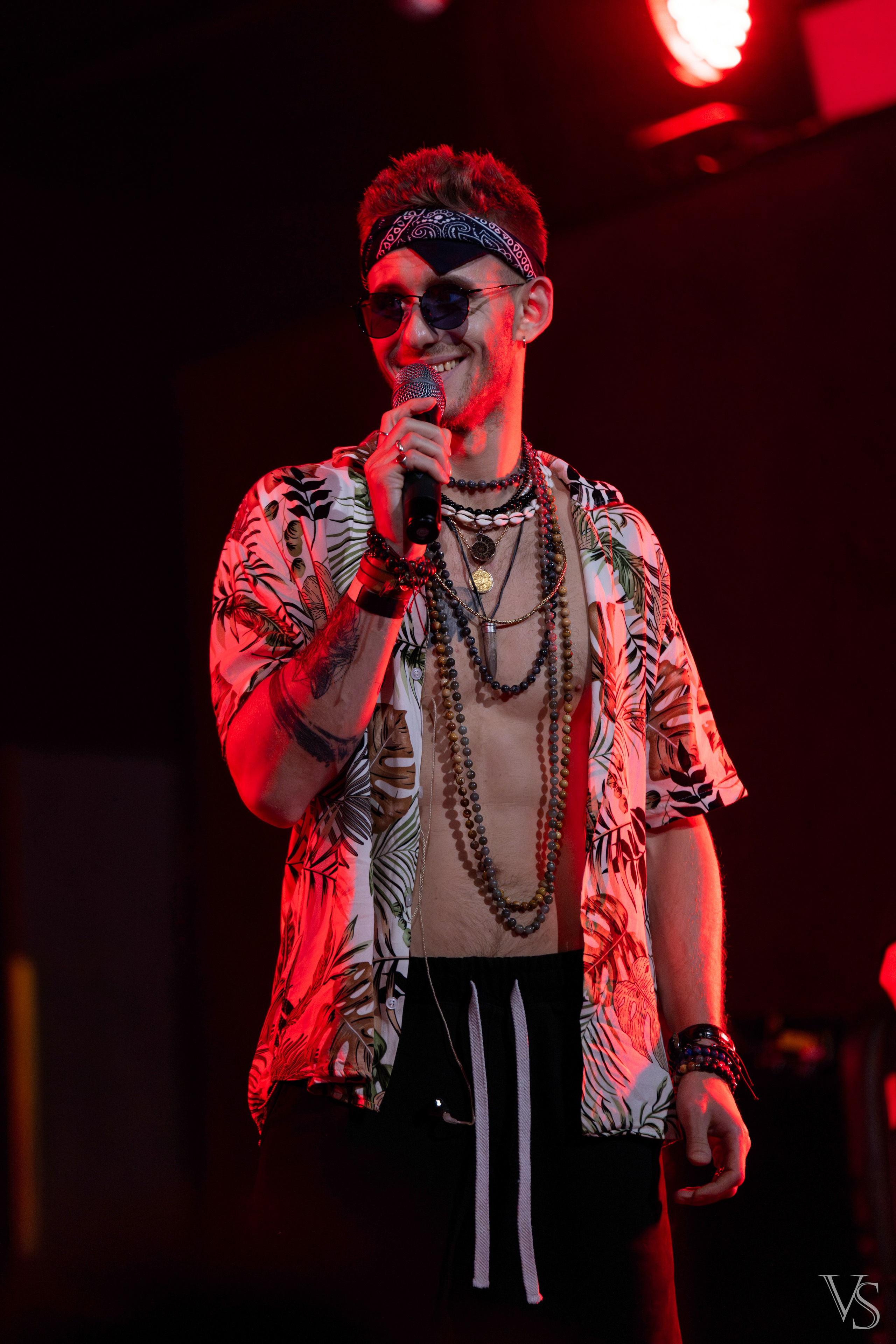 Above the stars. Проклятие Мамбо. Фотограф Виктор Степанов