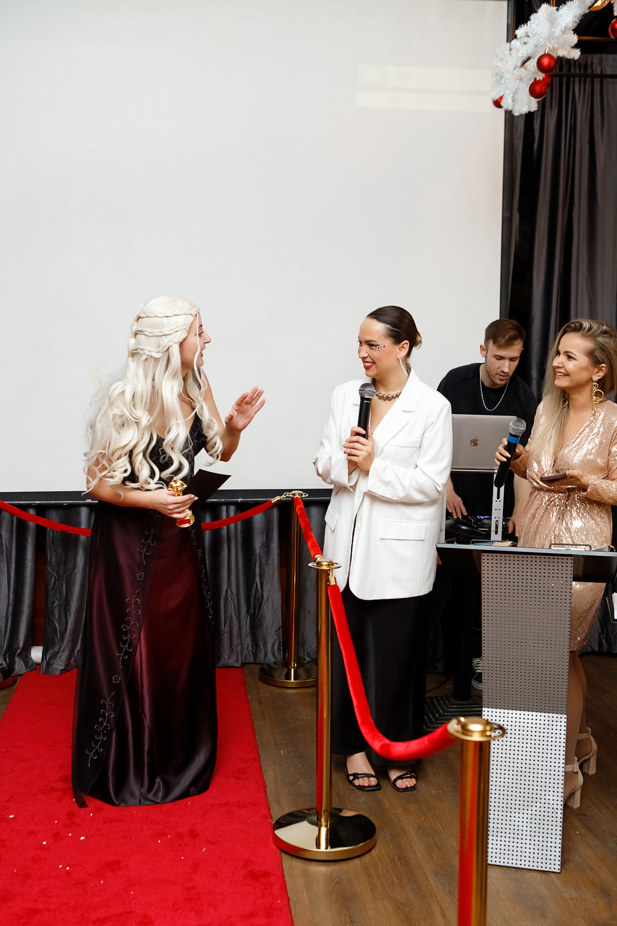 Hit Meet. Репортажный и семейный фотограф в Новосибирске Елена Каменева