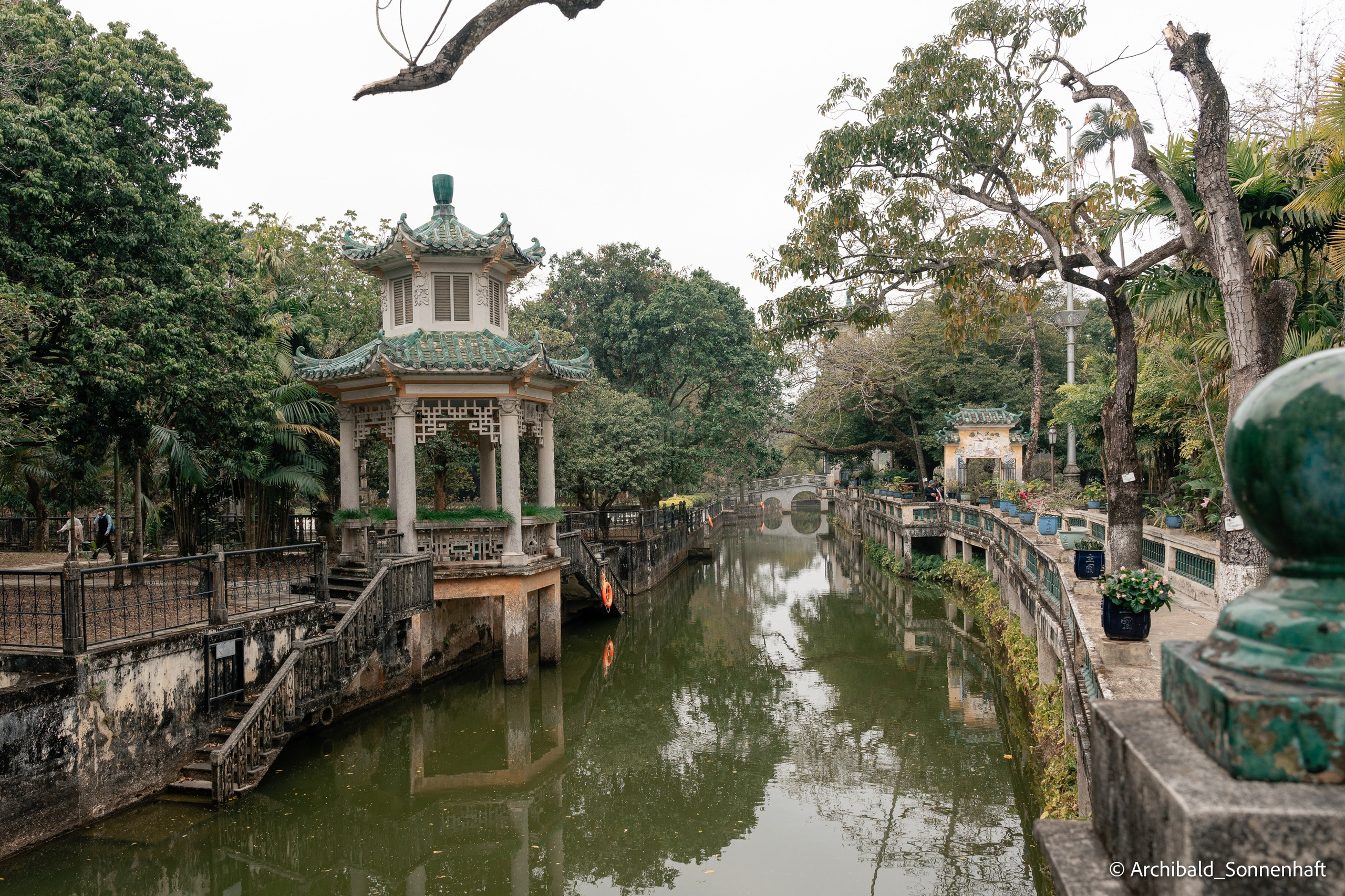Diaolou in Kaiping. Photographer in Guangzhou, China. Archibald Sonnenhaft