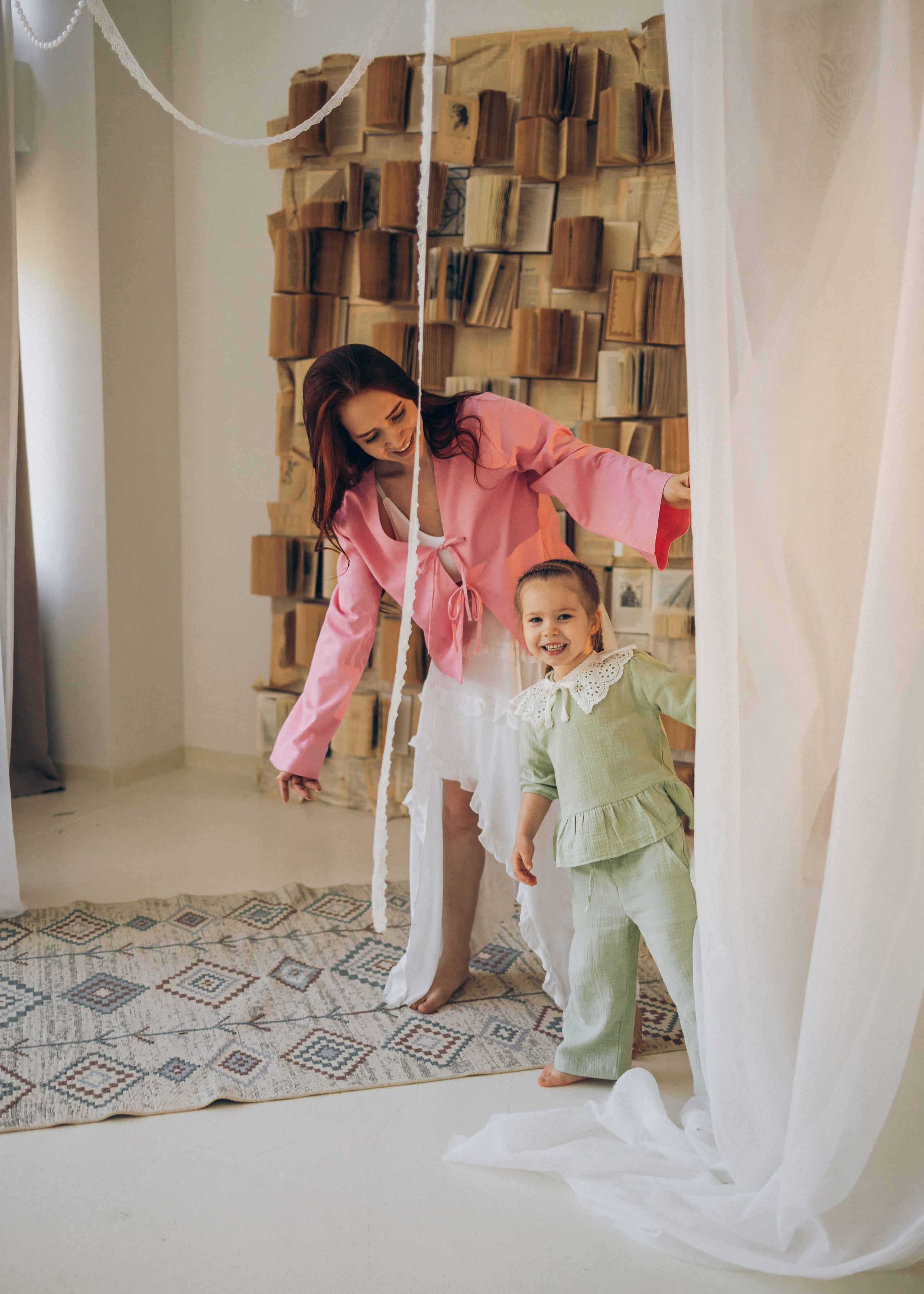 Аня и София. Семейный фотограф В Москве Александра Дейкун